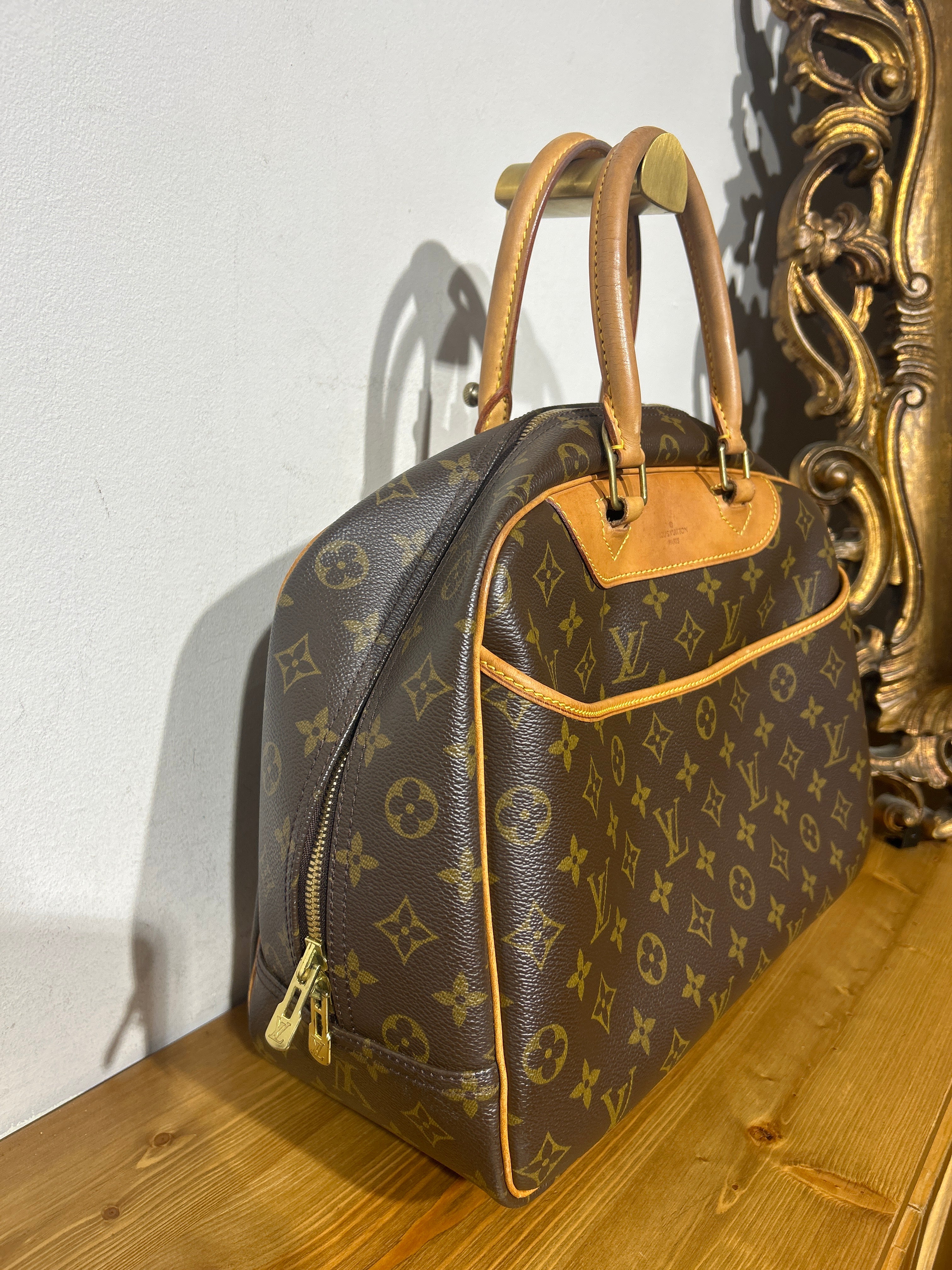 Louis Vuitton Deauville