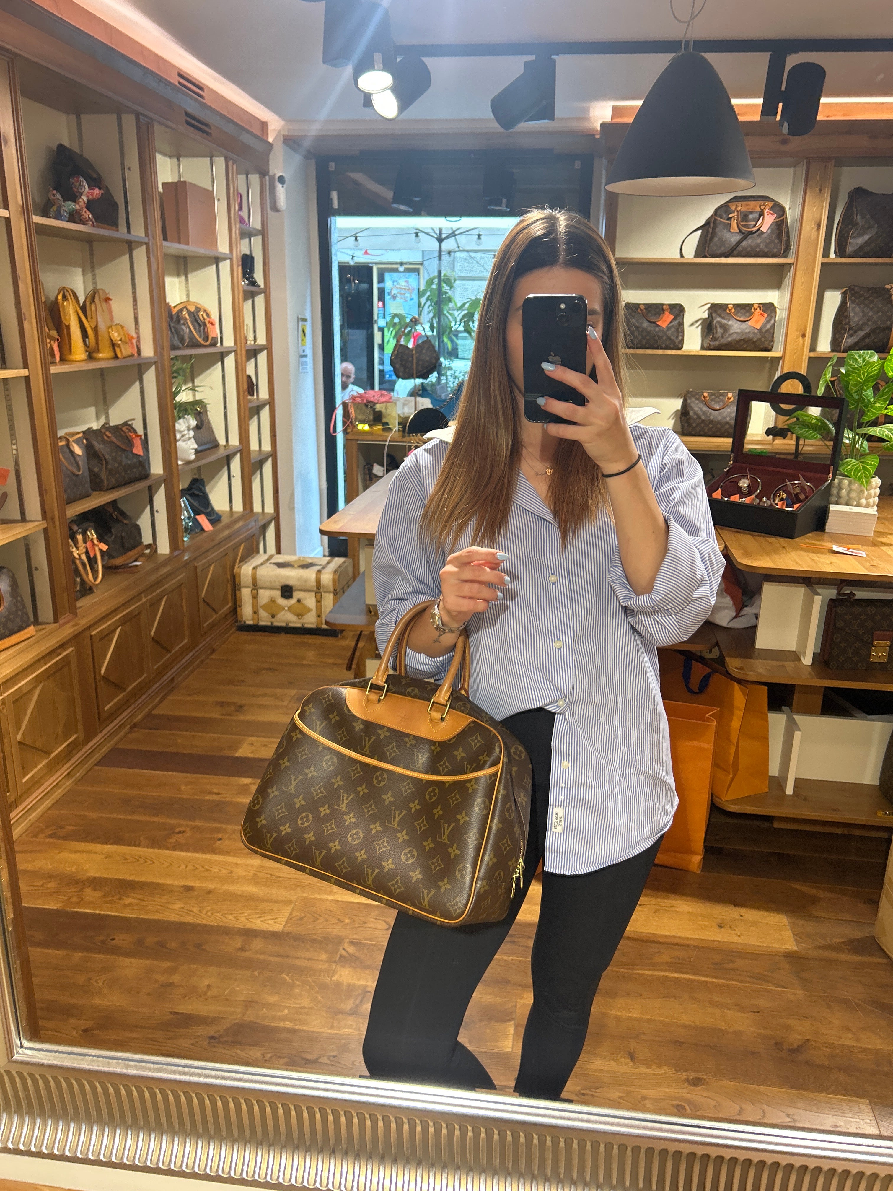 Louis Vuitton Deauville