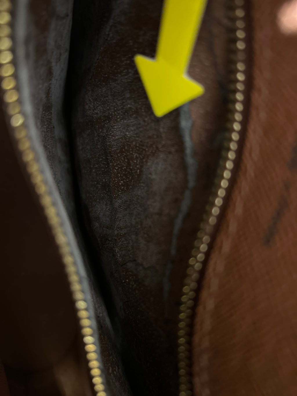 Louis Vuitton Babylone