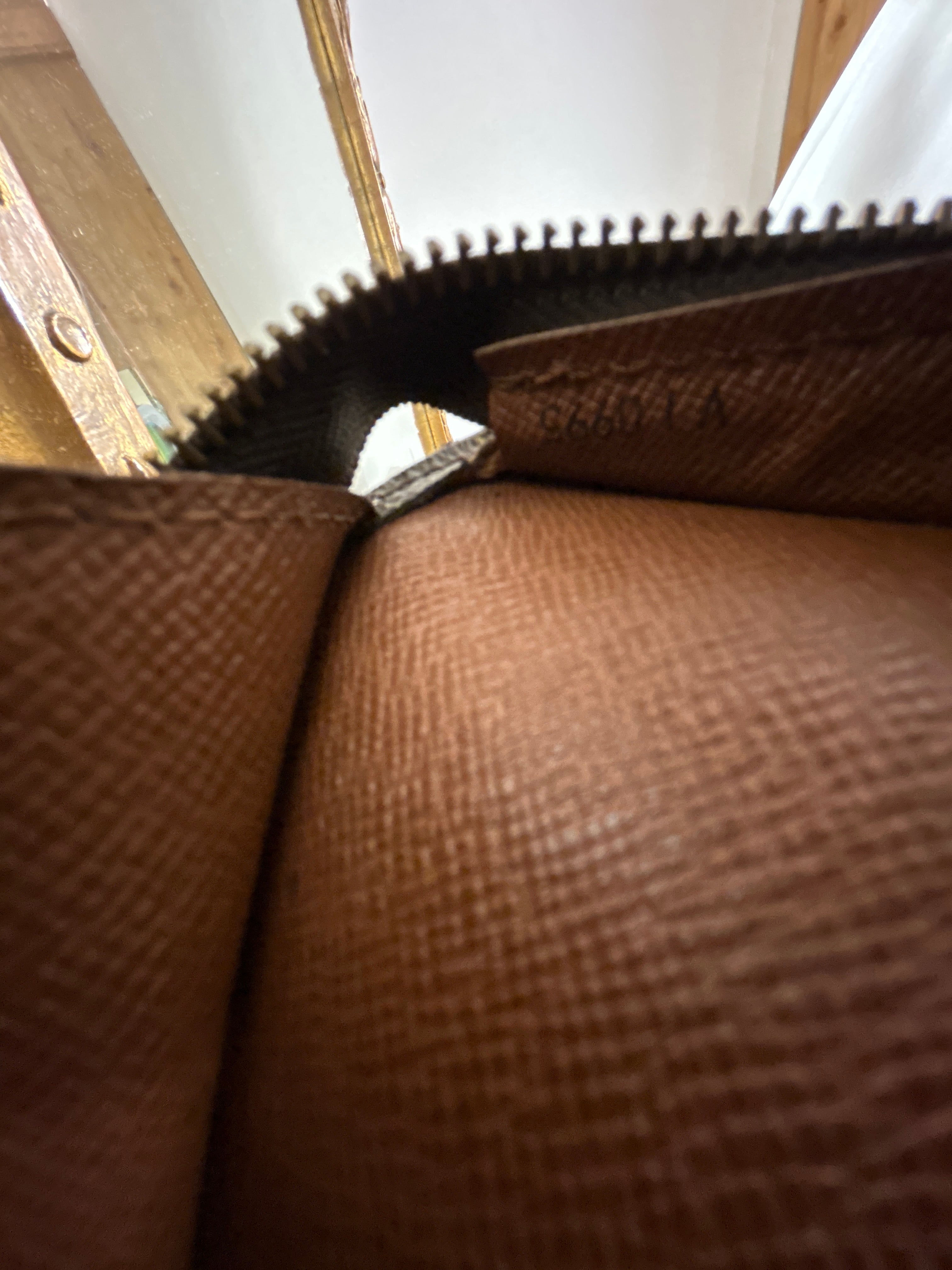 Louis Vuitton Babylone