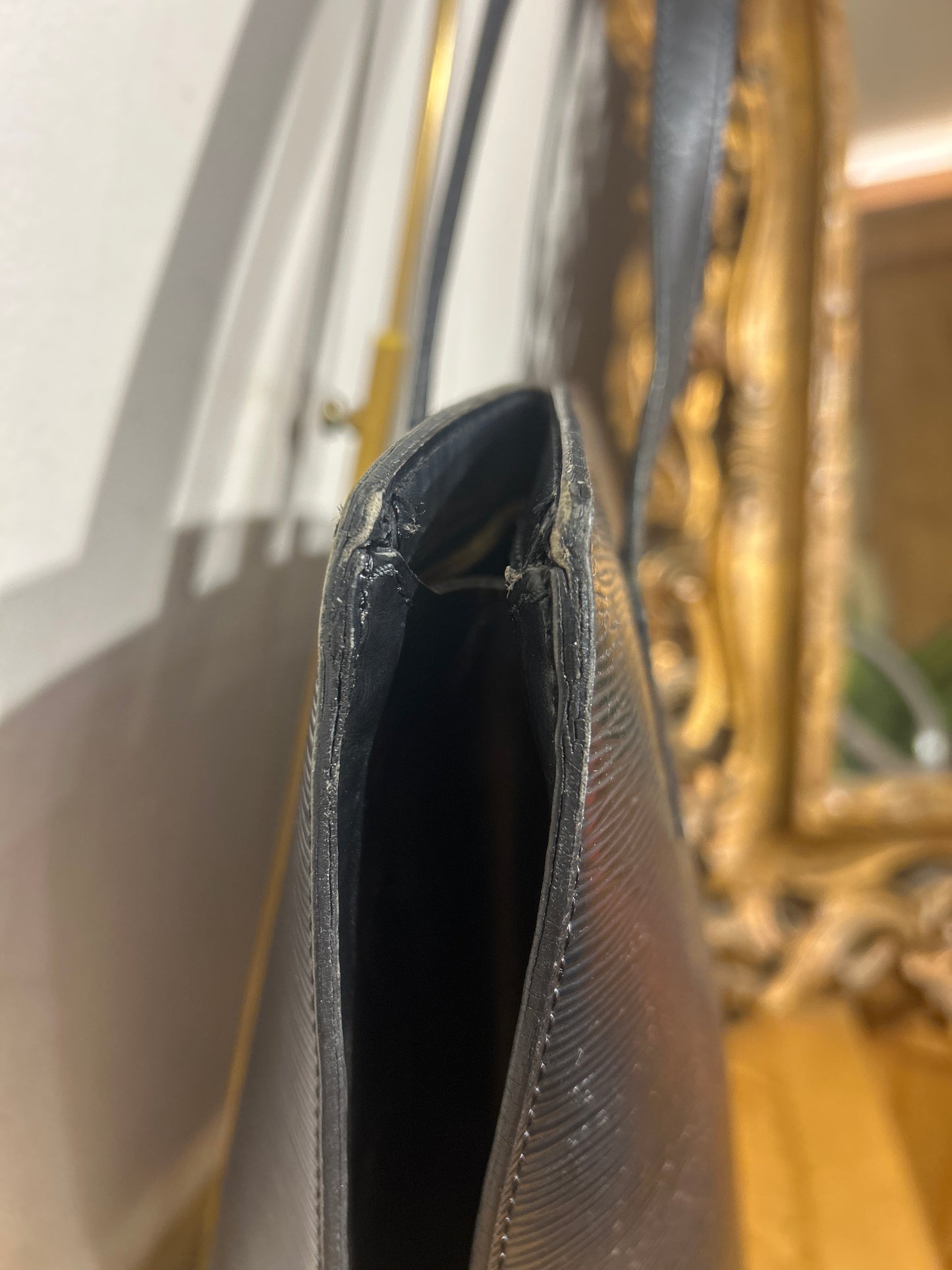 Louis Vuitton Epi Saint Jacques Shopping