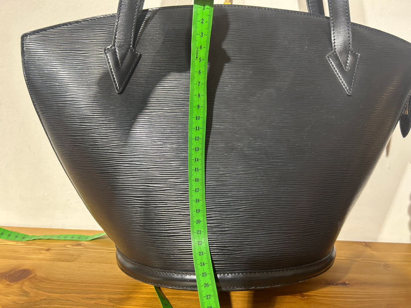 Louis Vuitton Epi Saint Jacques Shopping