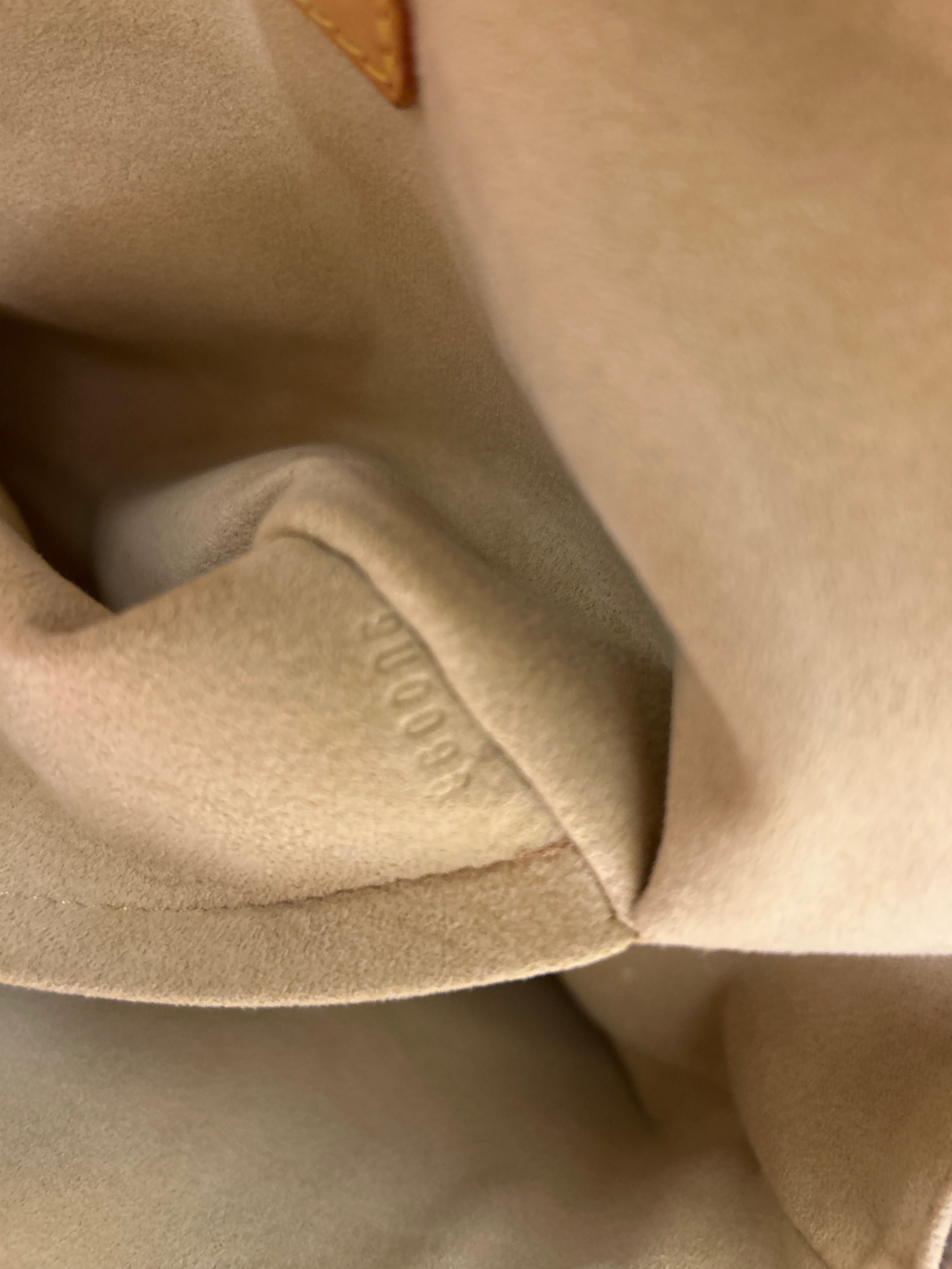 Louis Vuittion Hudson PM