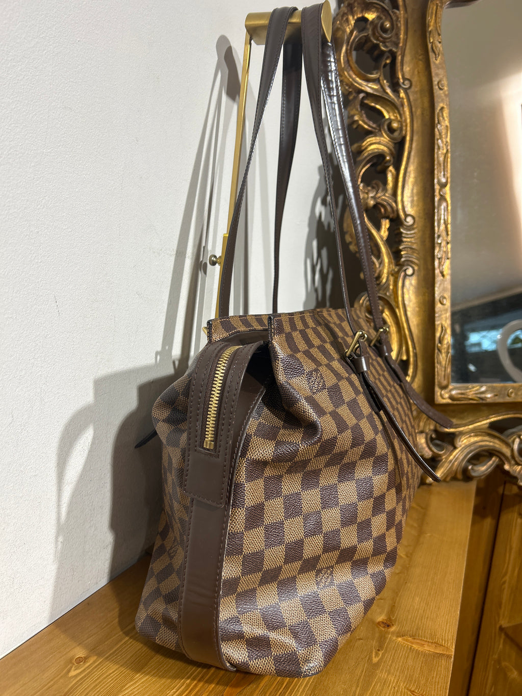 Louis Vuitton Chelsea
