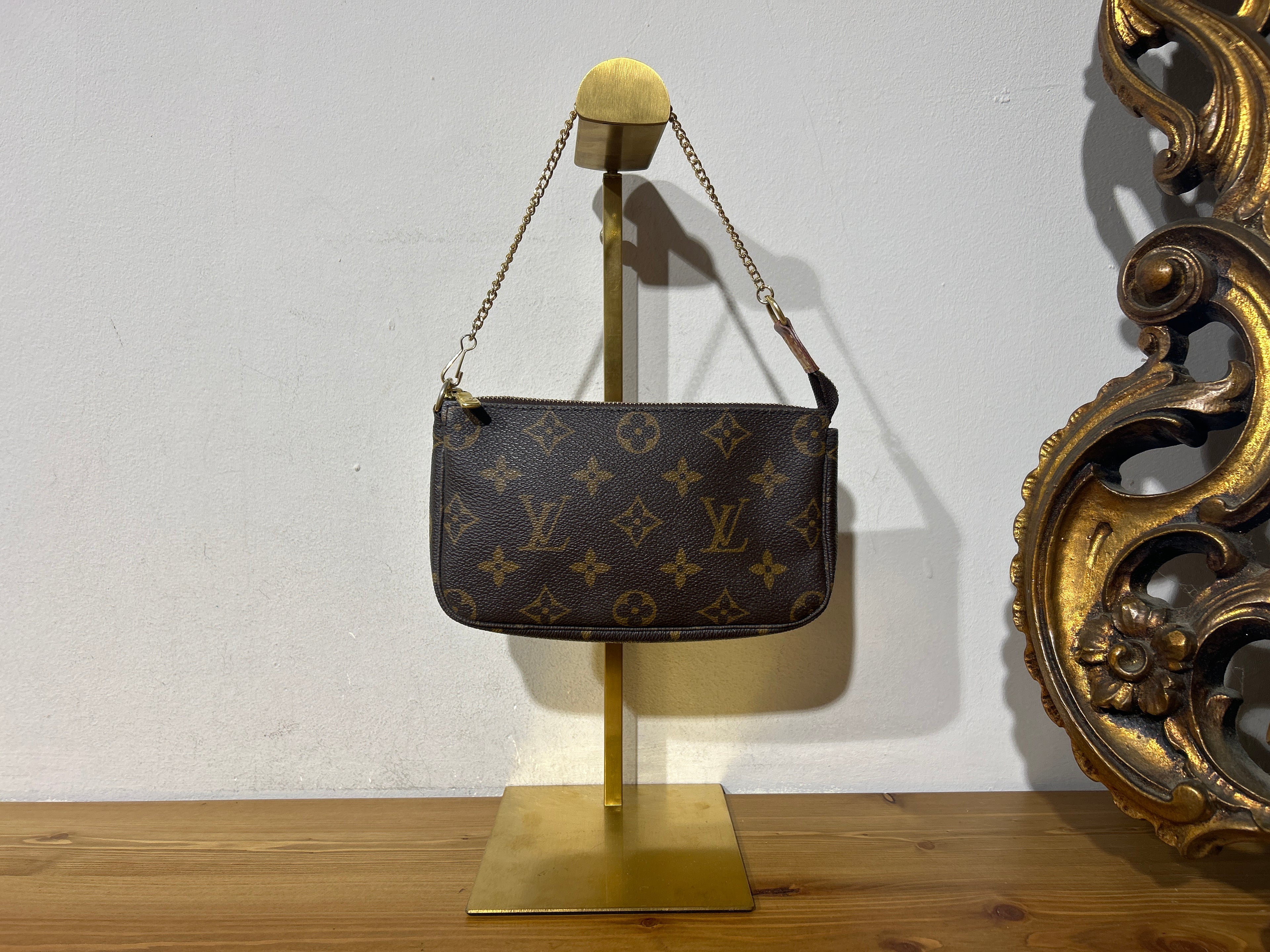 Louis Vuitton Mini Pochette Monogram