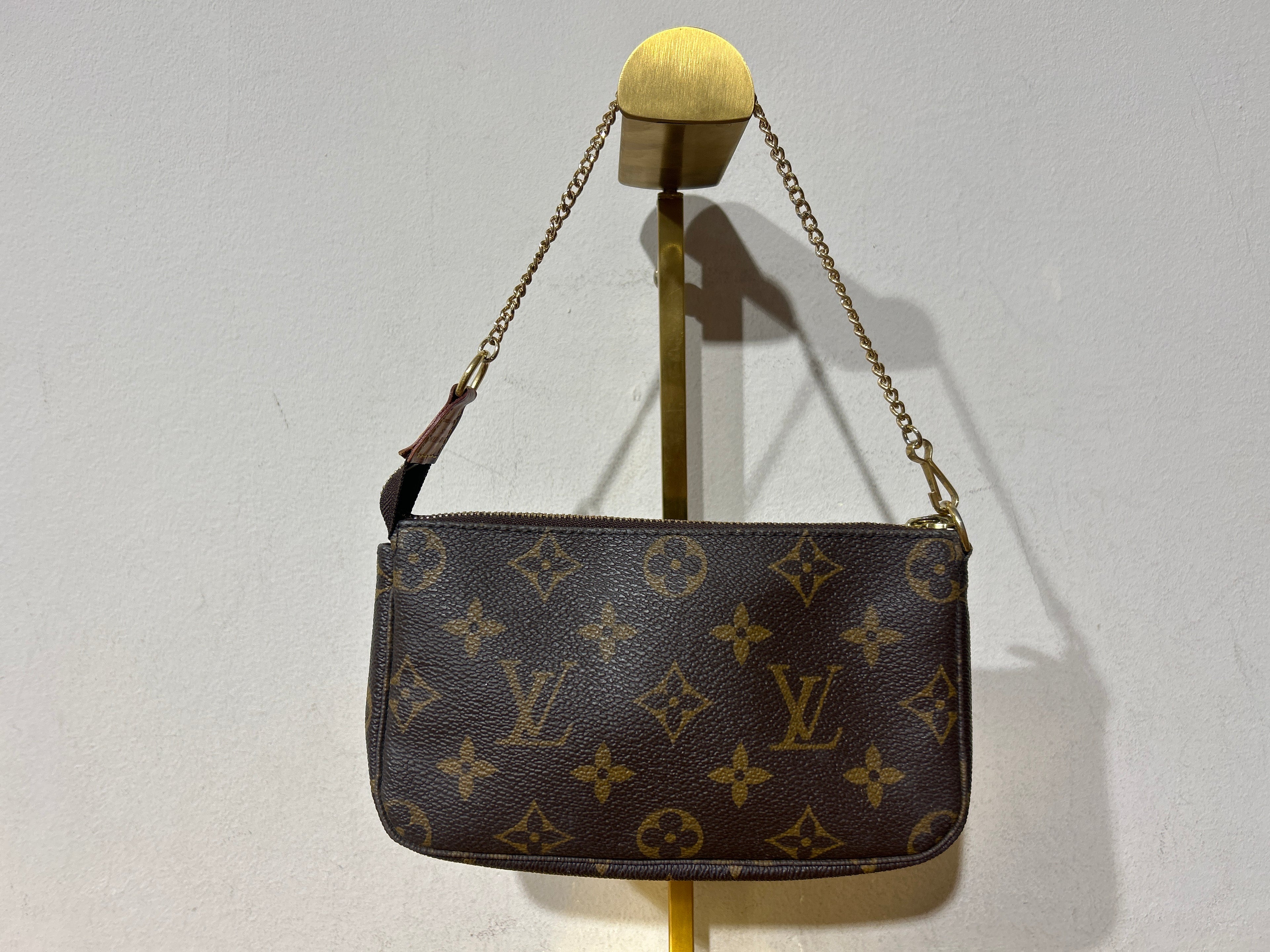 Louis Vuitton Mini Pochette Monogram
