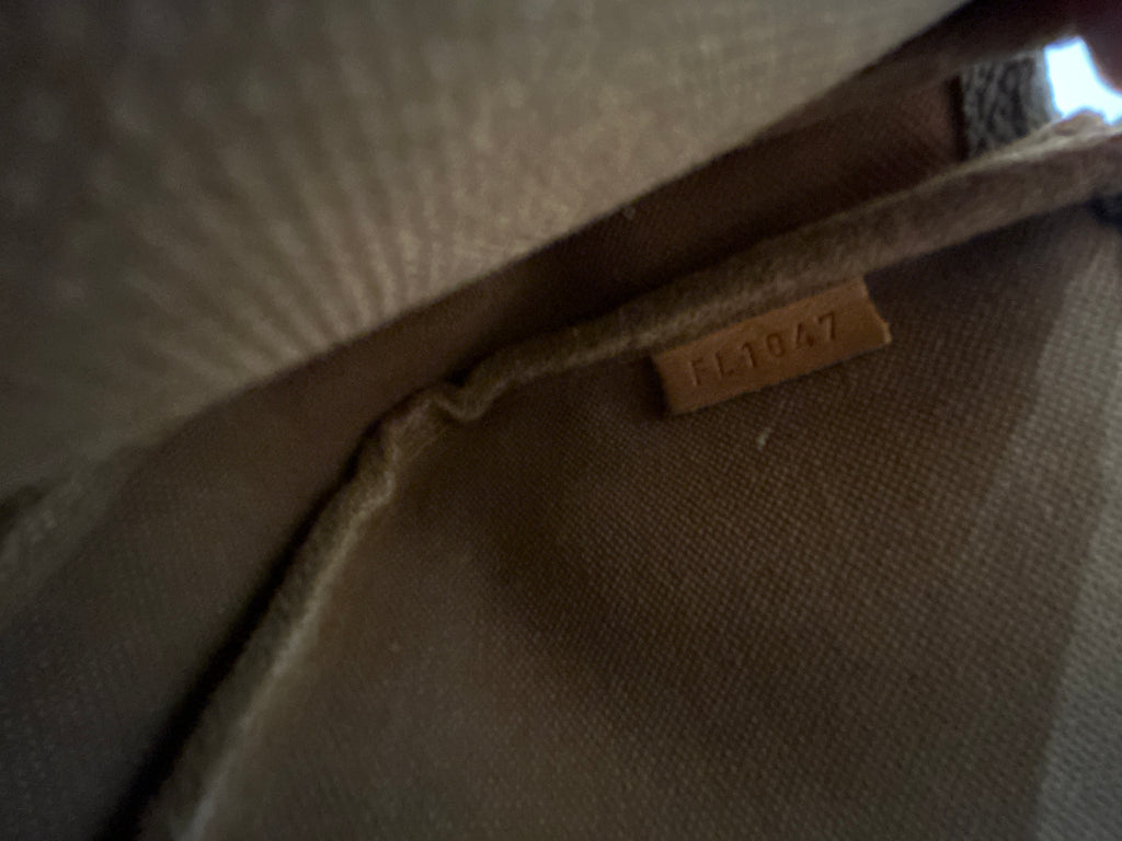 Louis Vuitton Mini Pochette Monogram