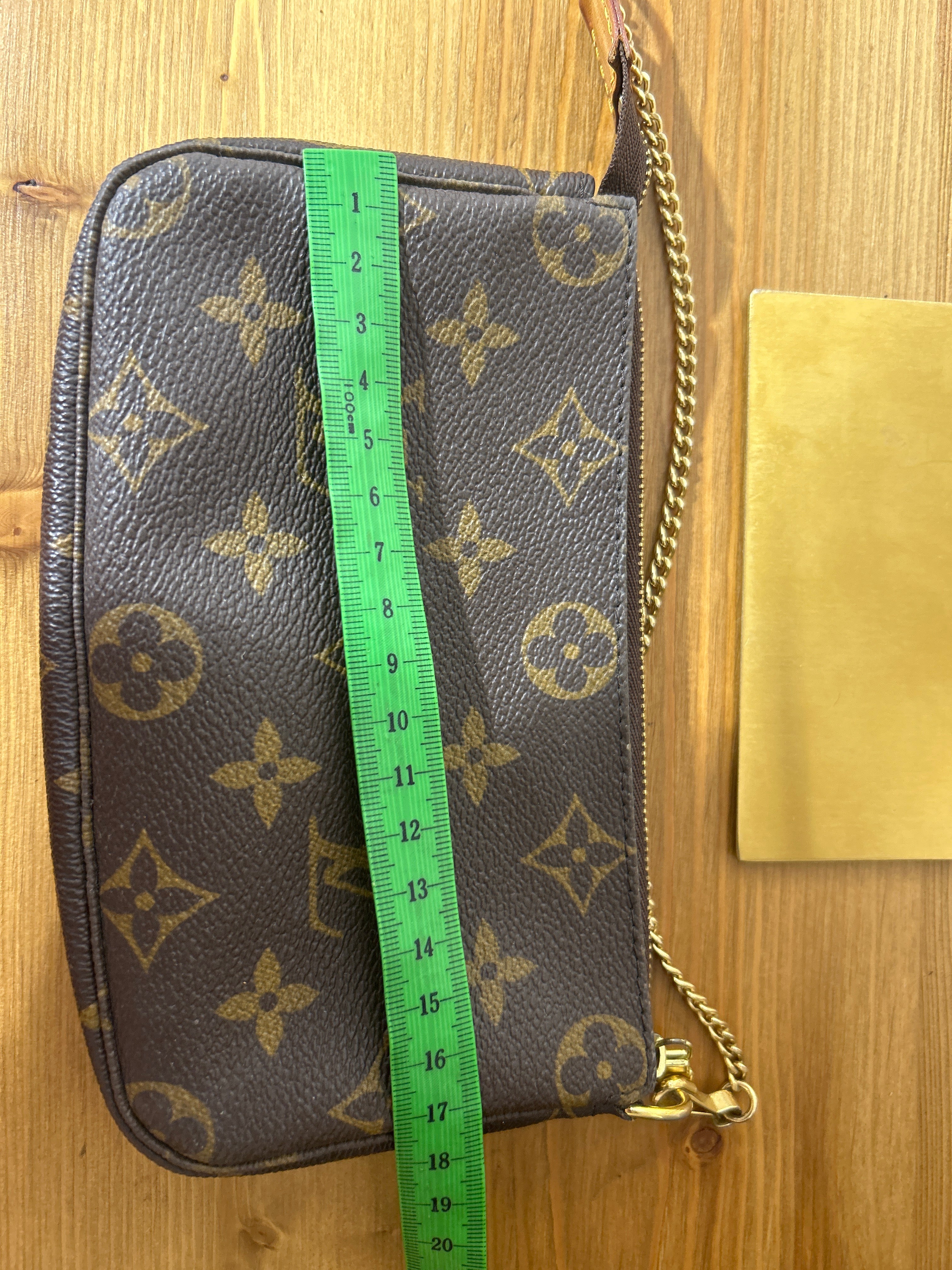 Louis Vuitton Mini Pochette Monogram