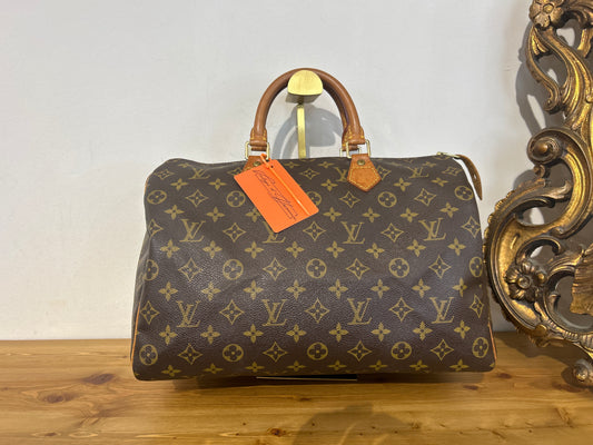 Louis Vuitton Speedy 35