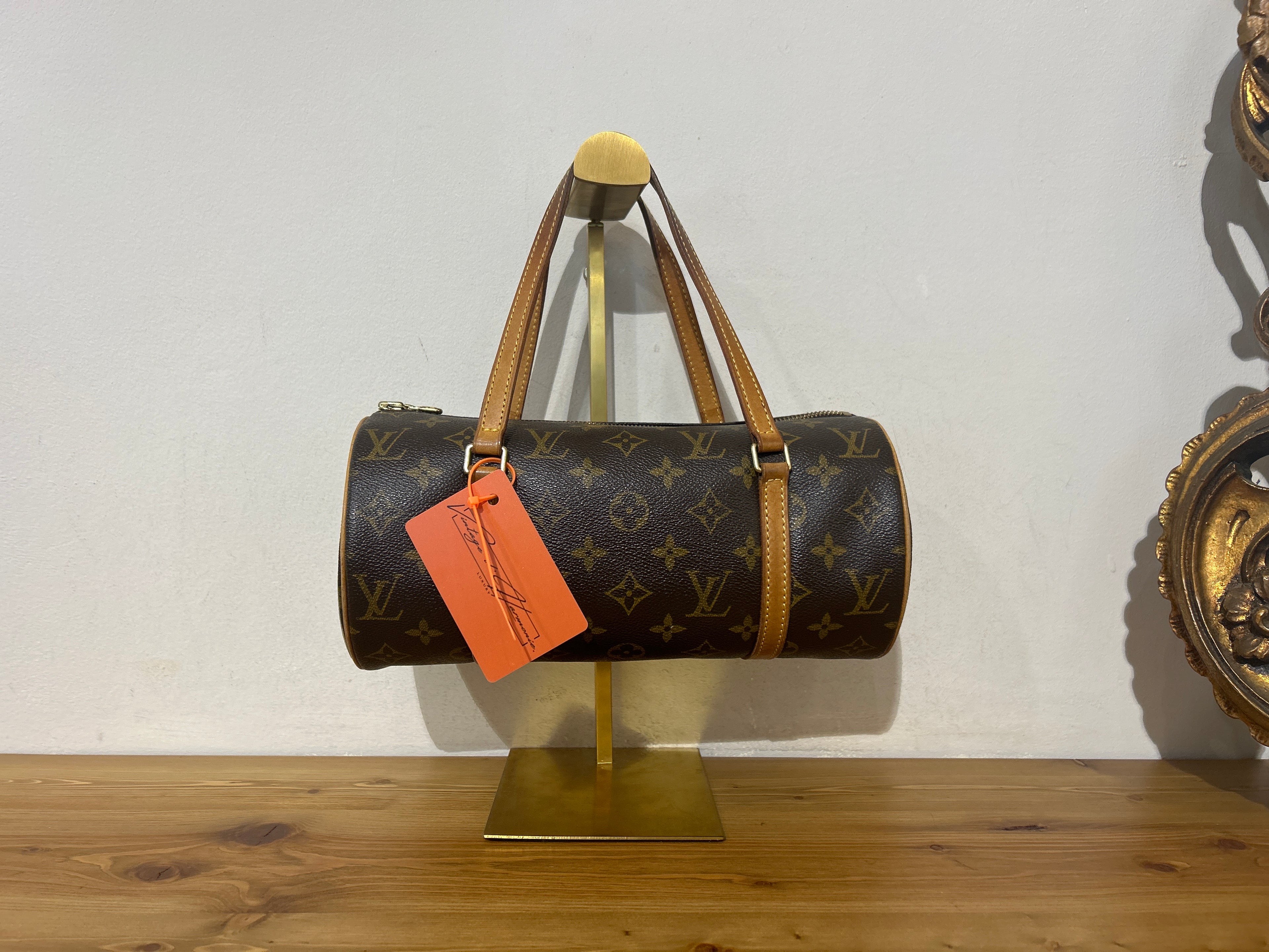 Louis Vuitton Papillon 26 Monogram