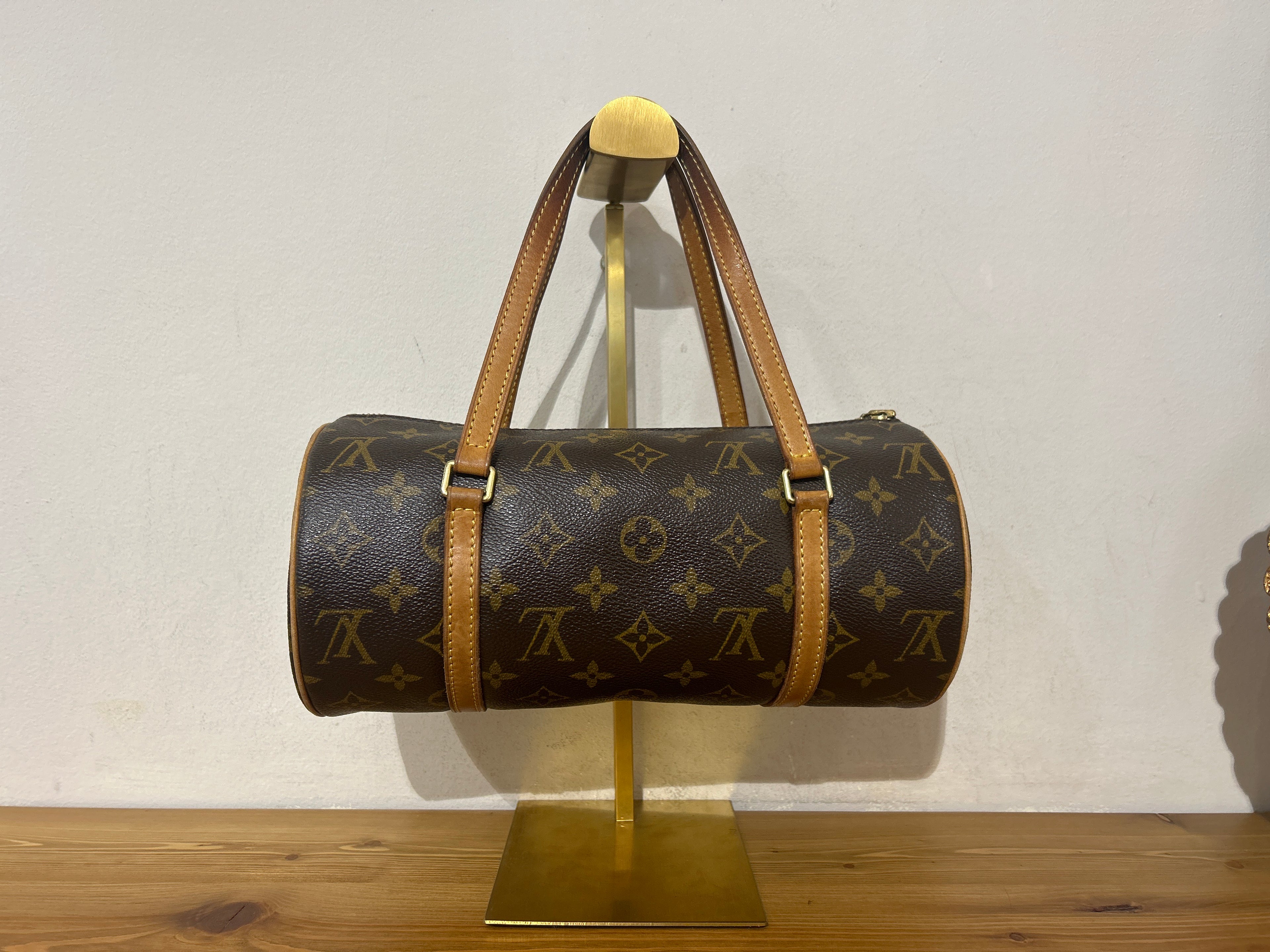 Louis Vuitton Papillon 26 Monogram