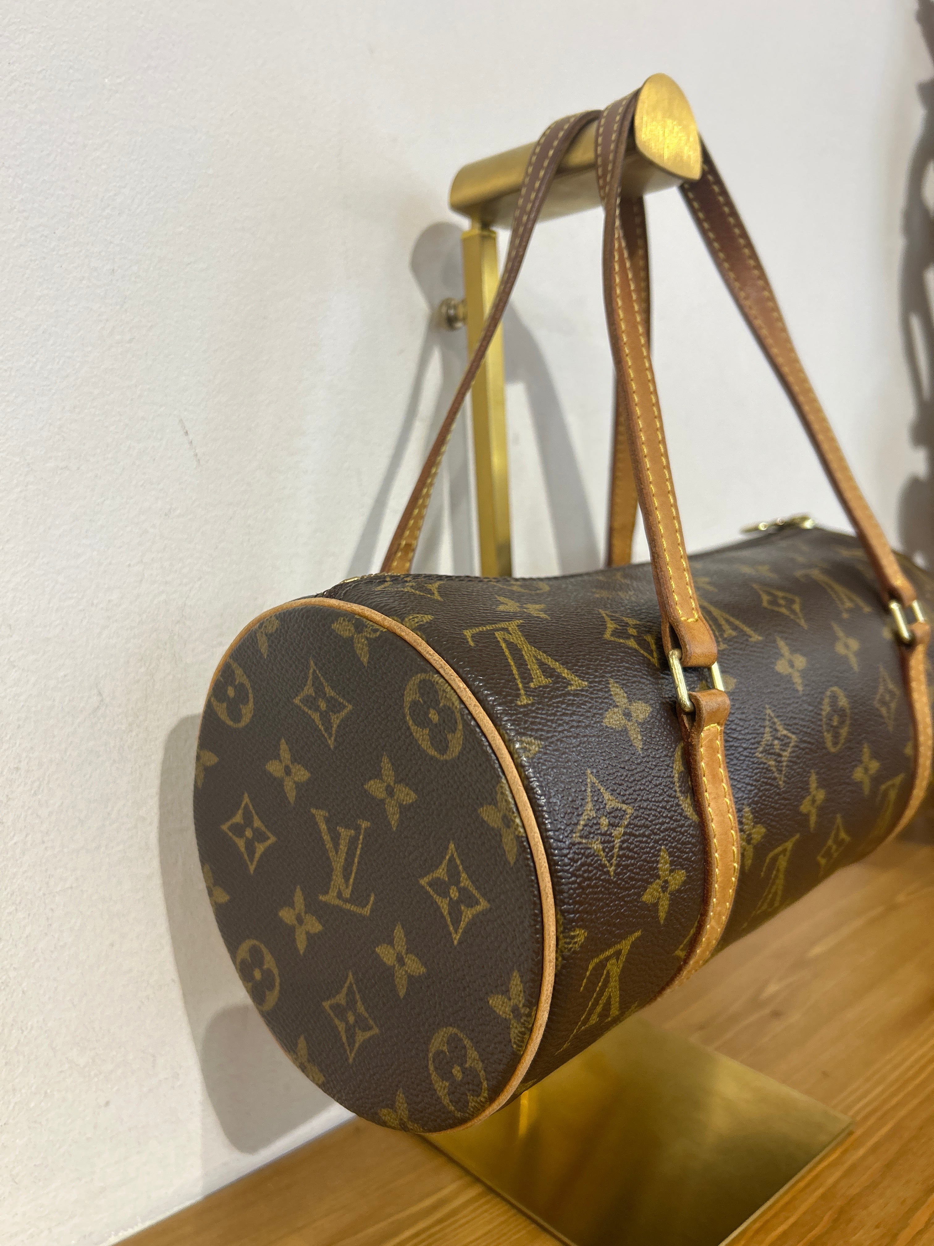 Louis Vuitton Papillon 26 Monogram