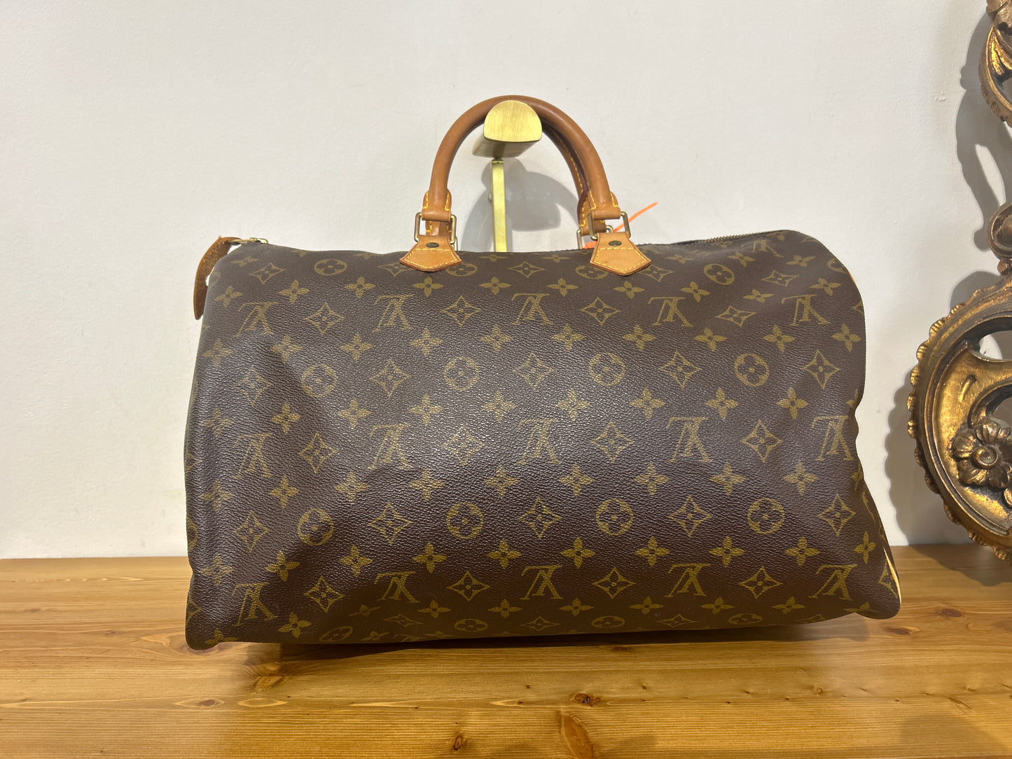 Louis Vuitton Speedy 40