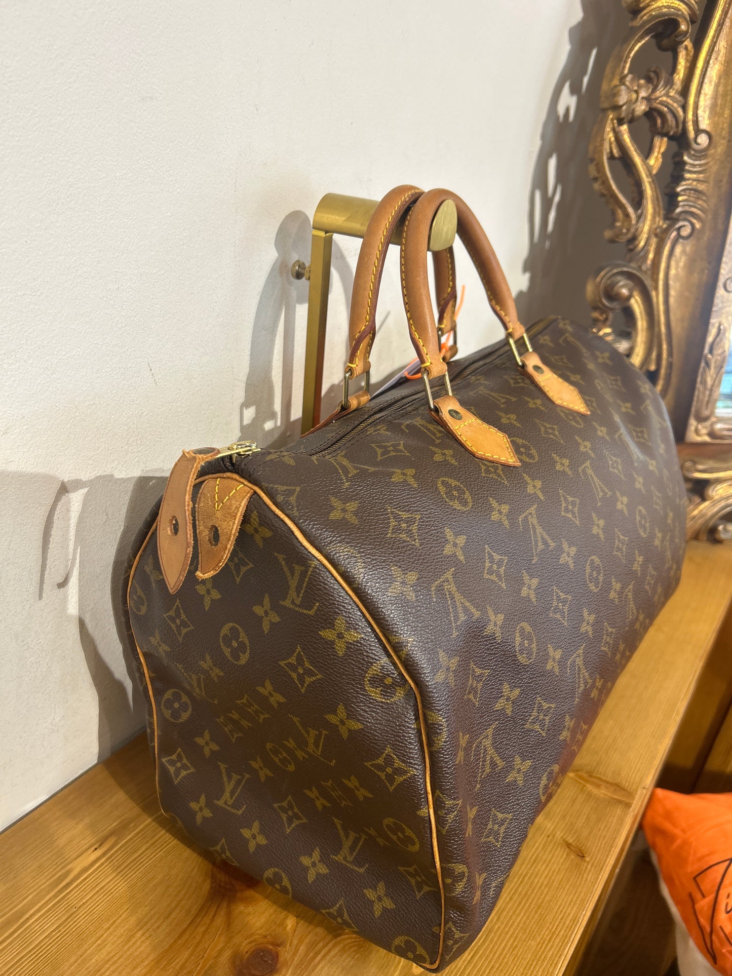 Louis Vuitton Speedy 40