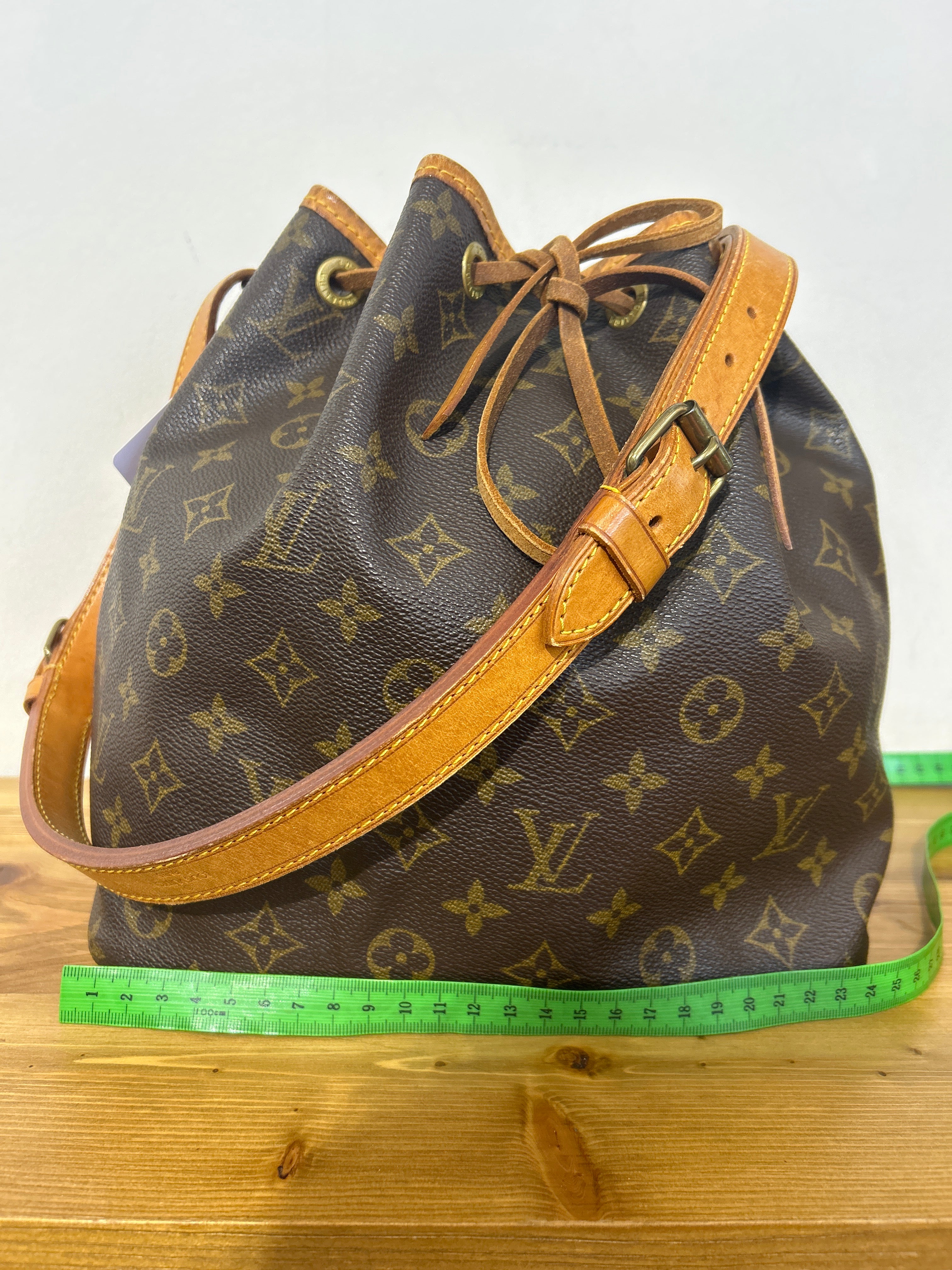 Louis Vuitton Petit Noè