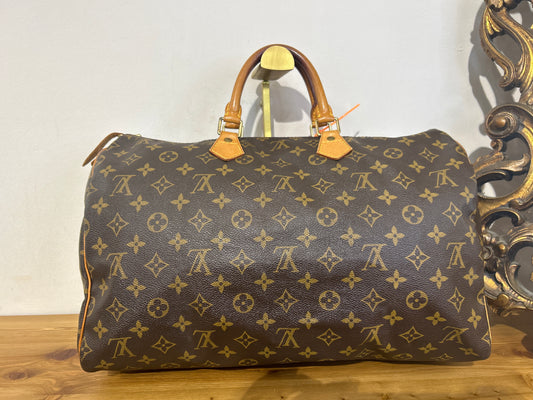 Louis Vuitton Speedy 40