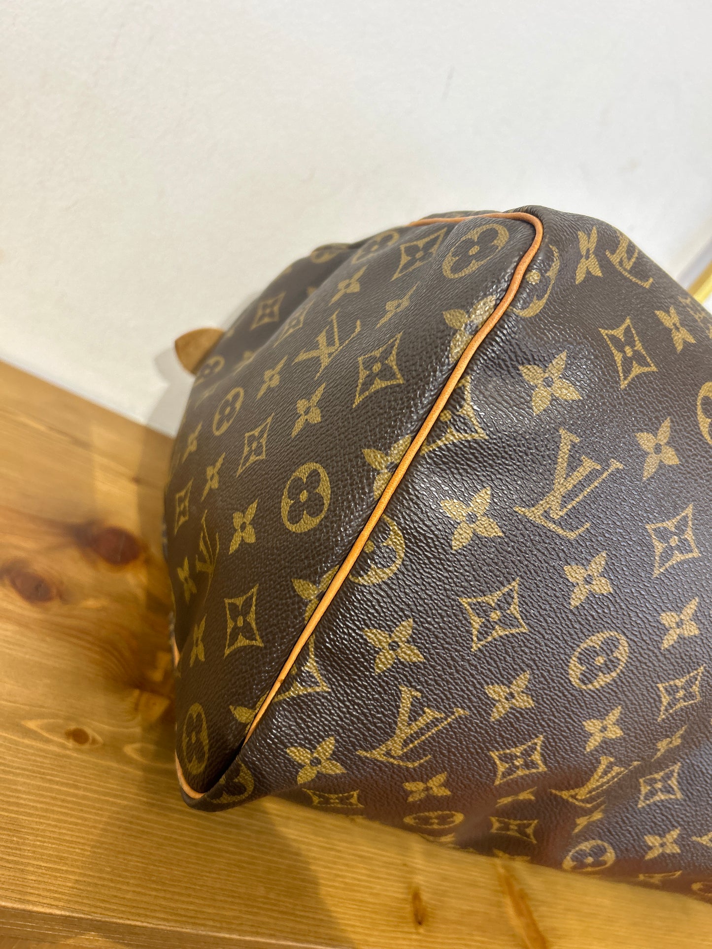Louis Vuitton Speedy 40