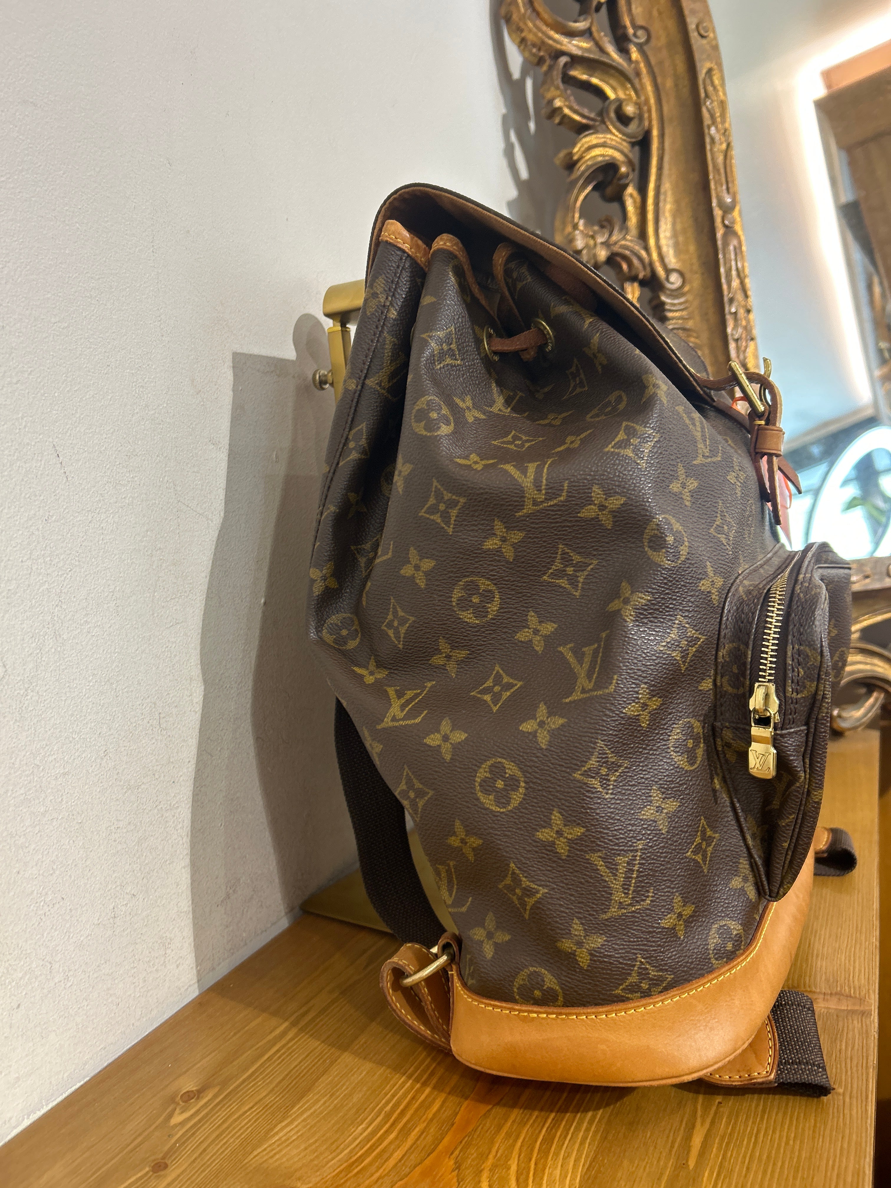 Louis Vuitton Montsouris GM