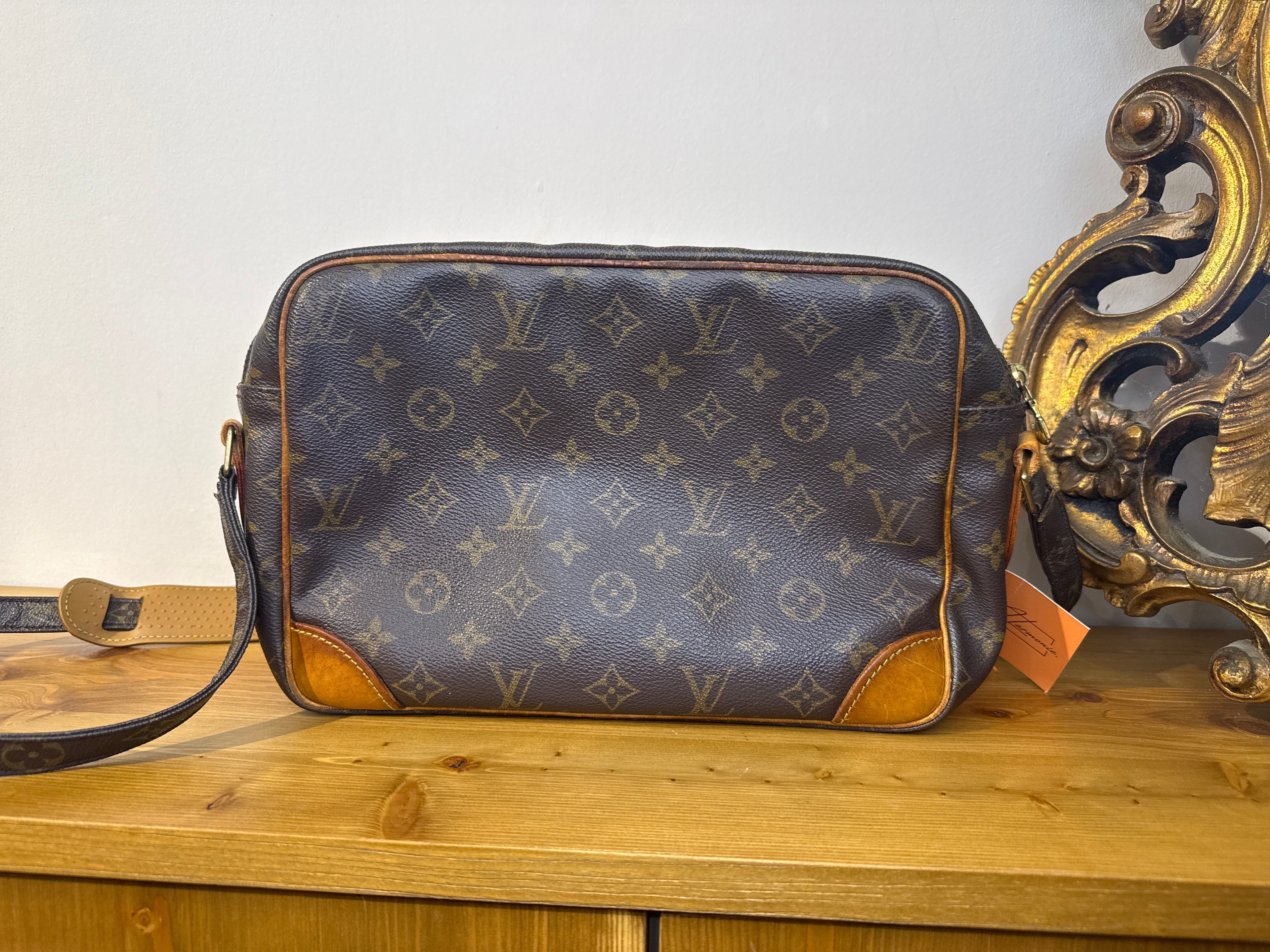 Louis Vuitton NILE