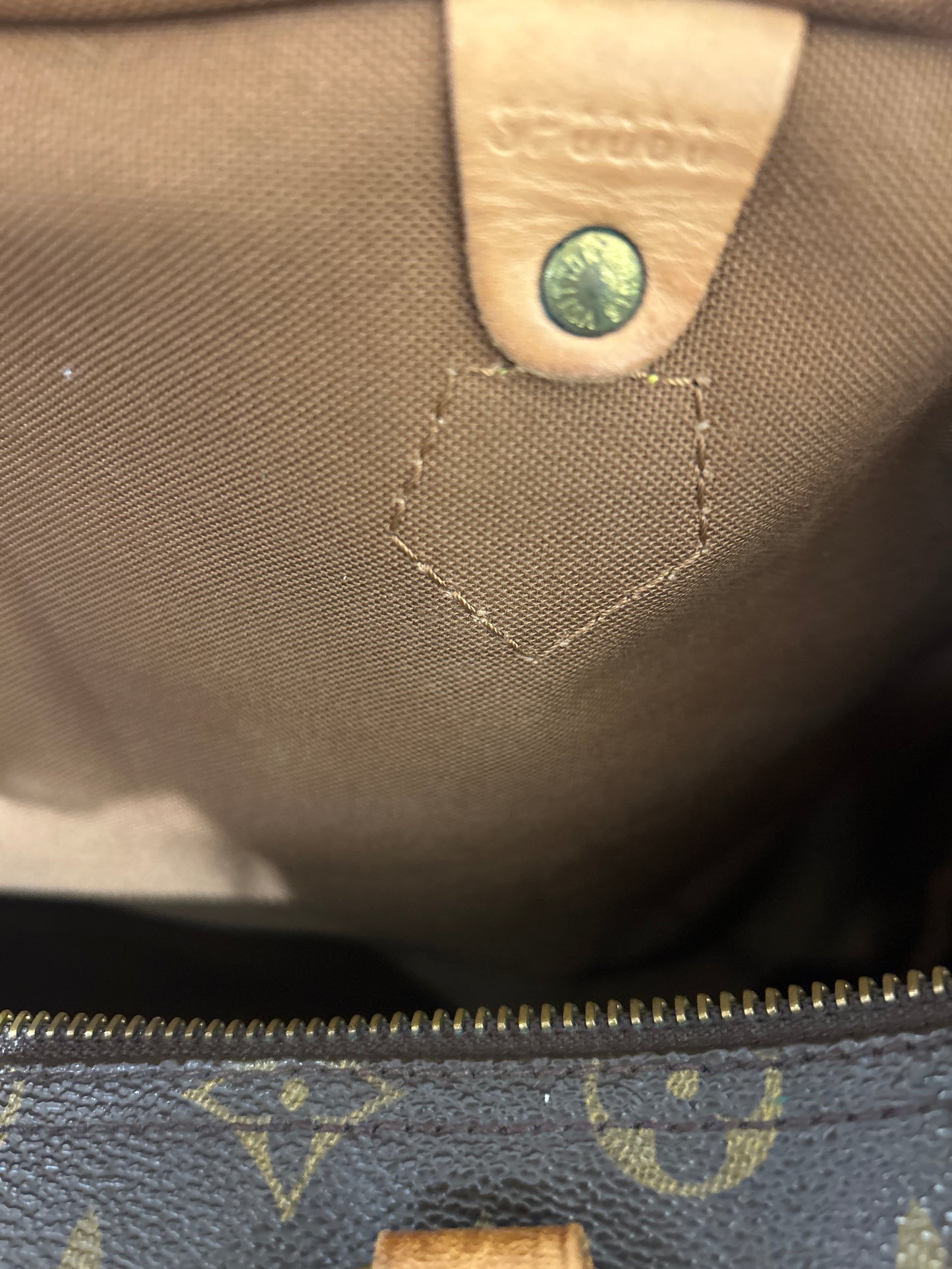 Louis Vuitton Speedy 35