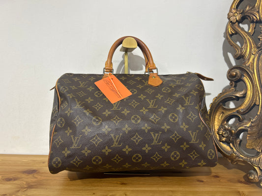 Louis Vuitton Speedy 35