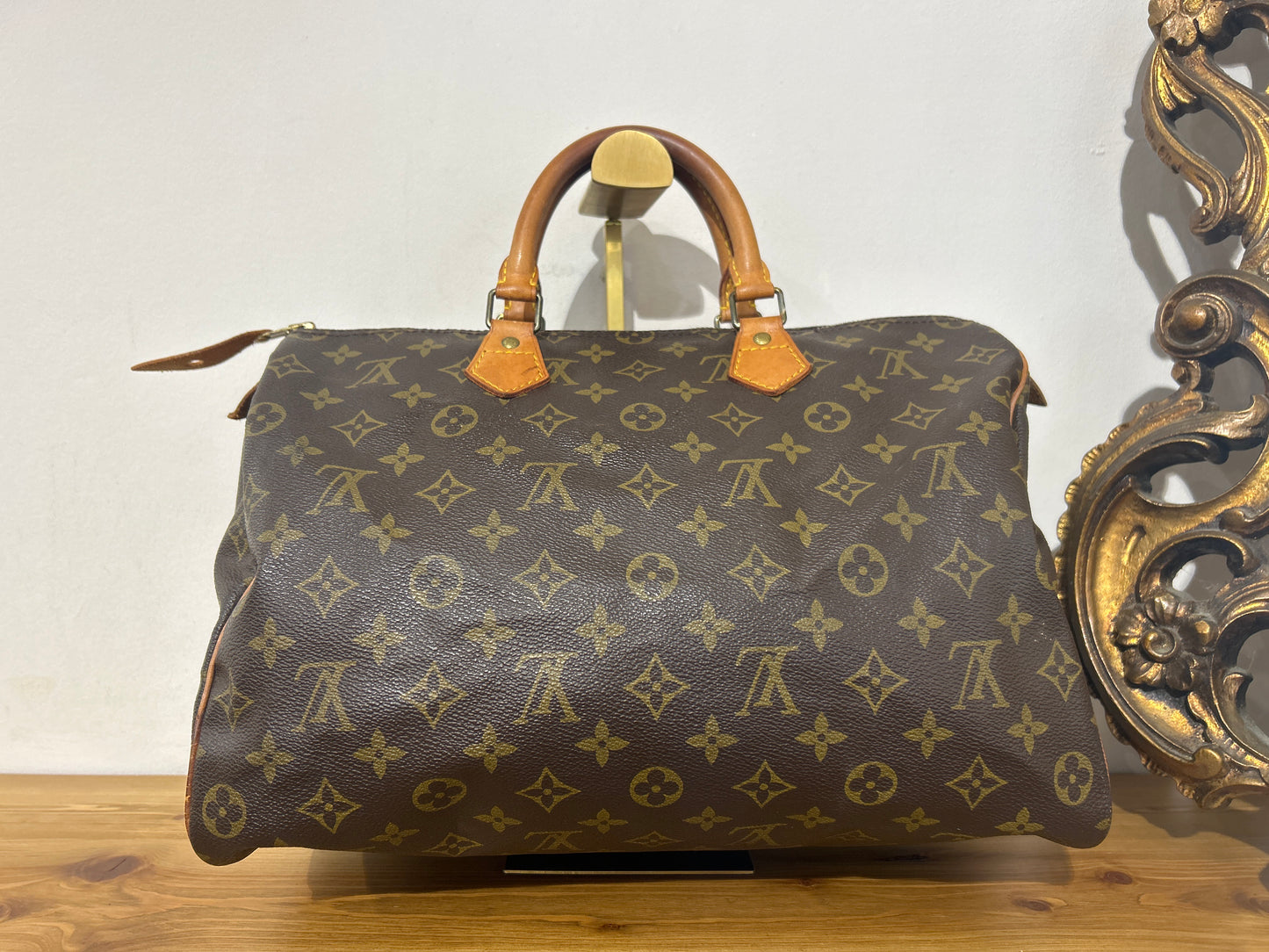 Louis Vuitton Speedy 35