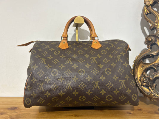 Louis Vuitton Speedy 35