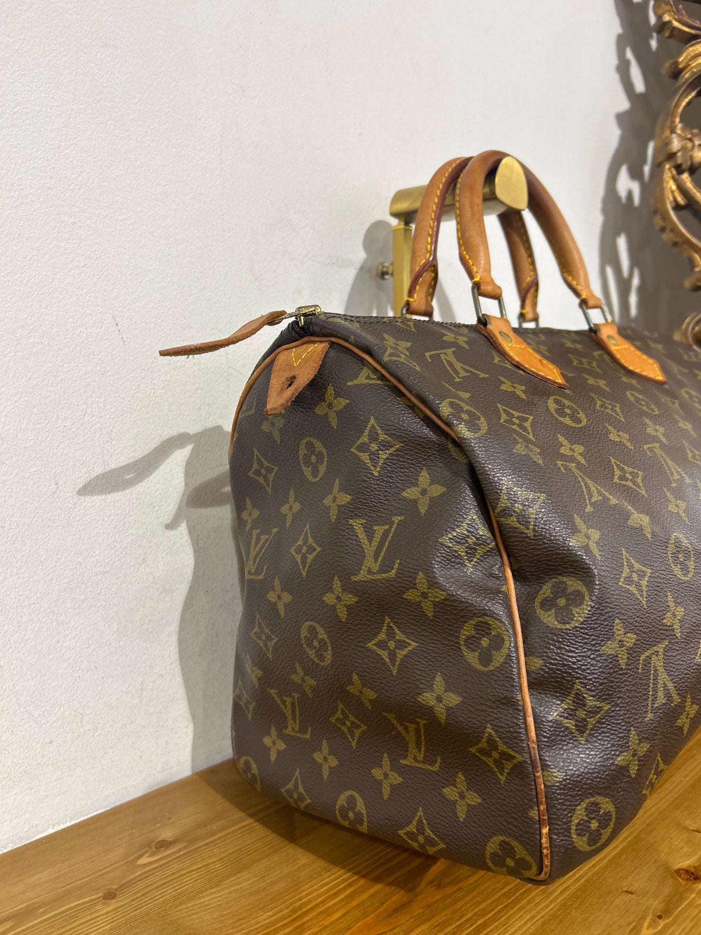 Louis Vuitton Speedy 35
