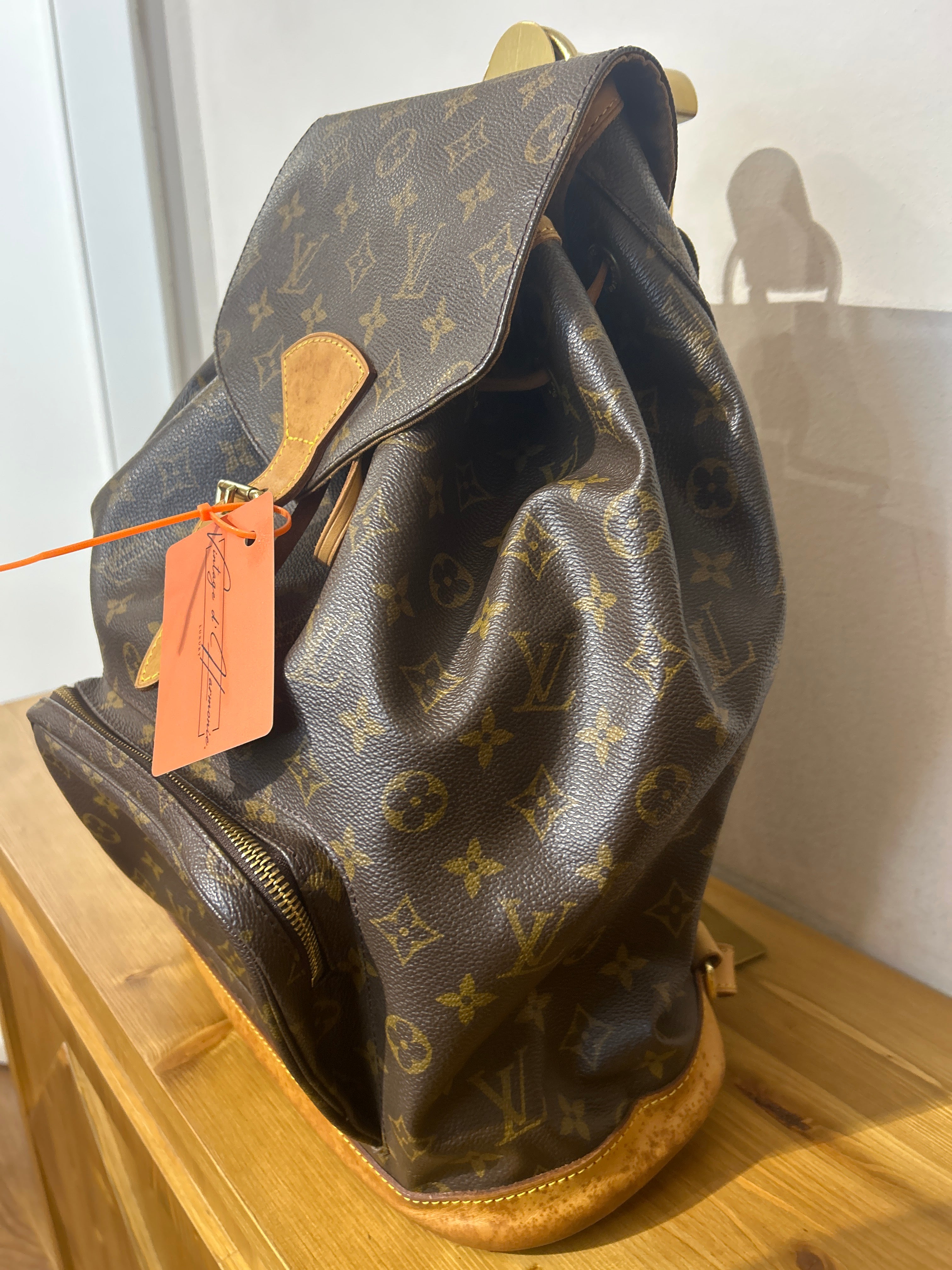 Louis Vuitton Montsouris GM