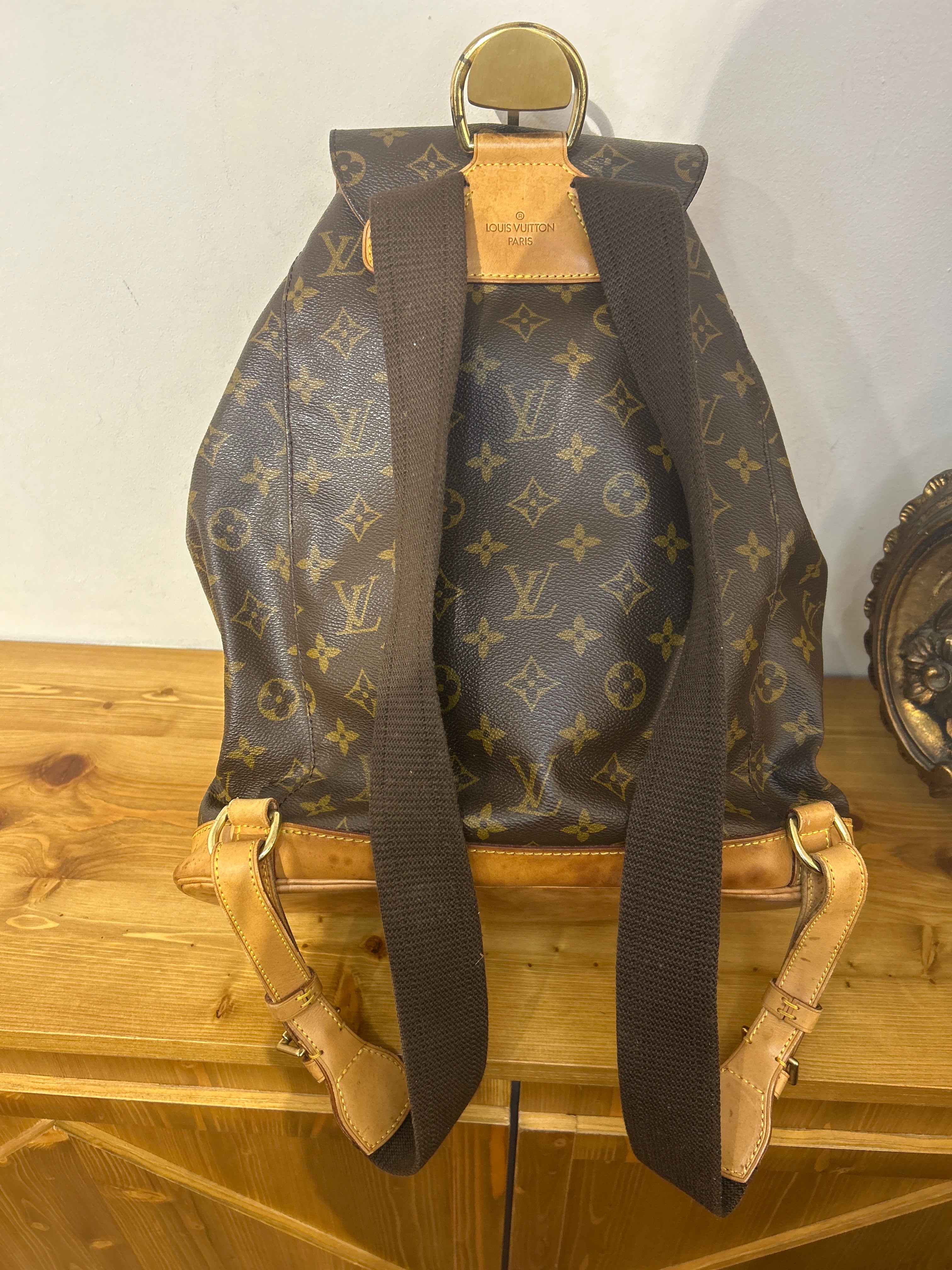 Louis Vuitton Montsouris GM