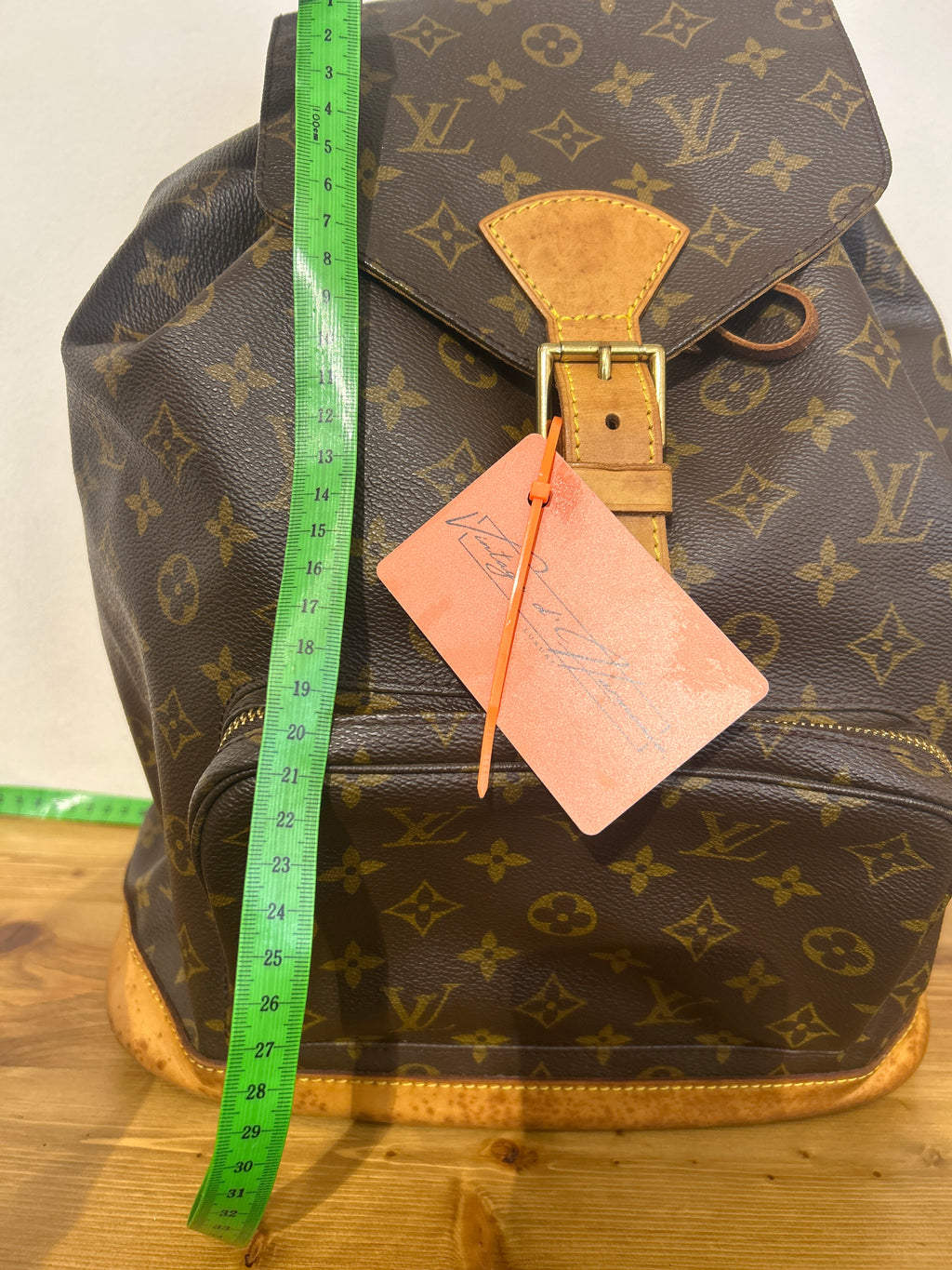 Louis Vuitton Montsouris GM