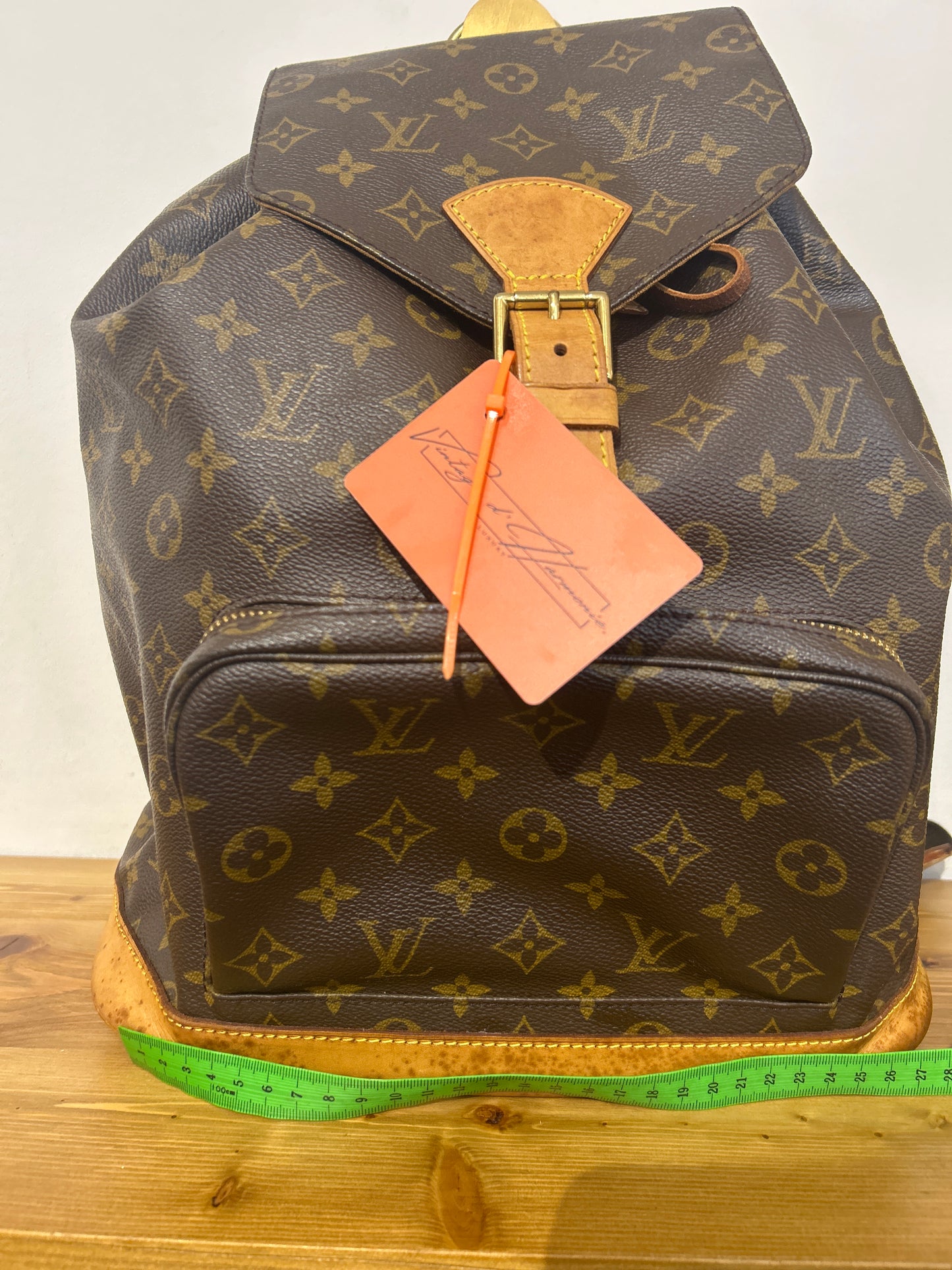 Louis Vuitton Montsouris GM