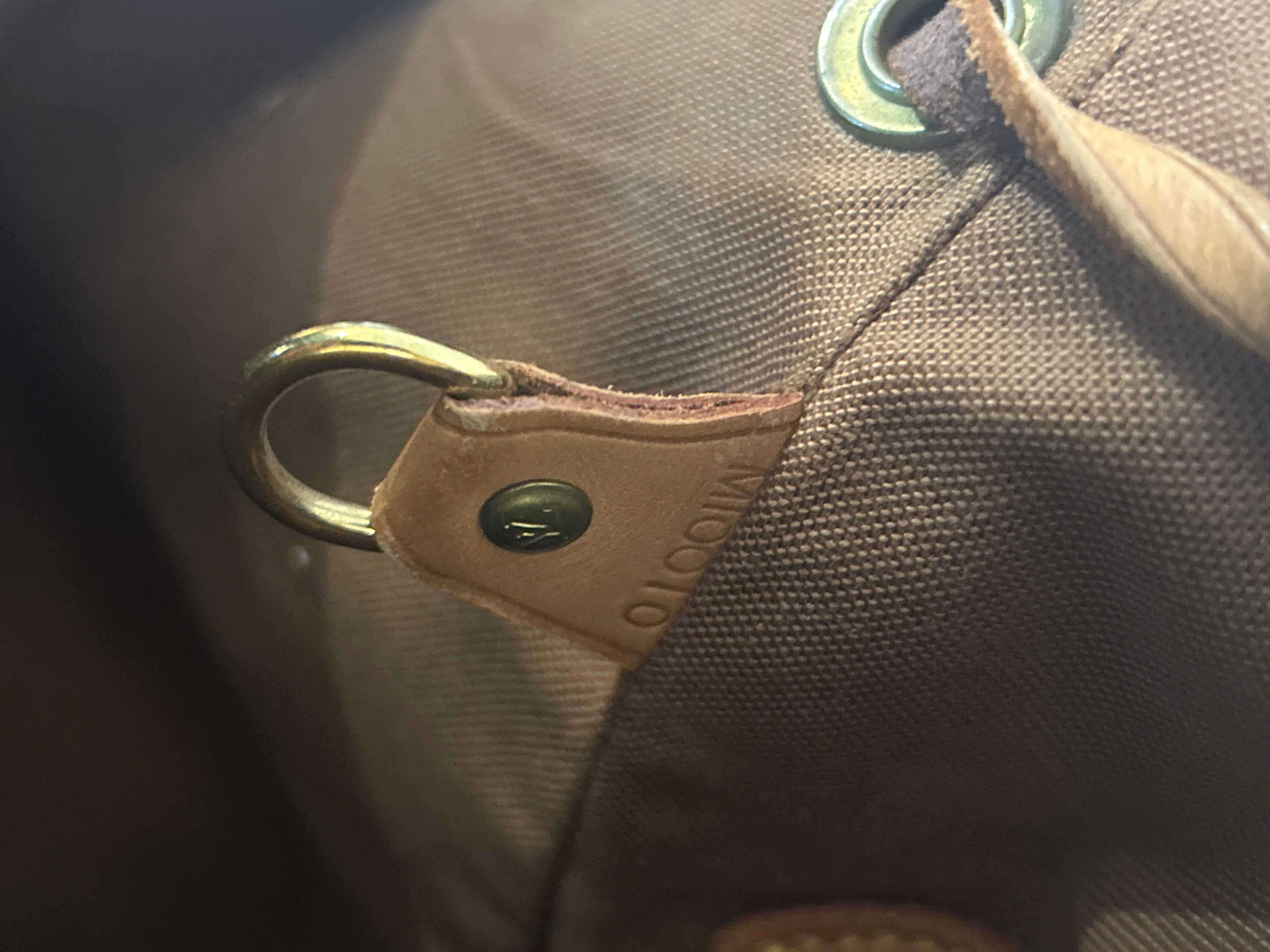 Louis Vuitton Montsouirs GM