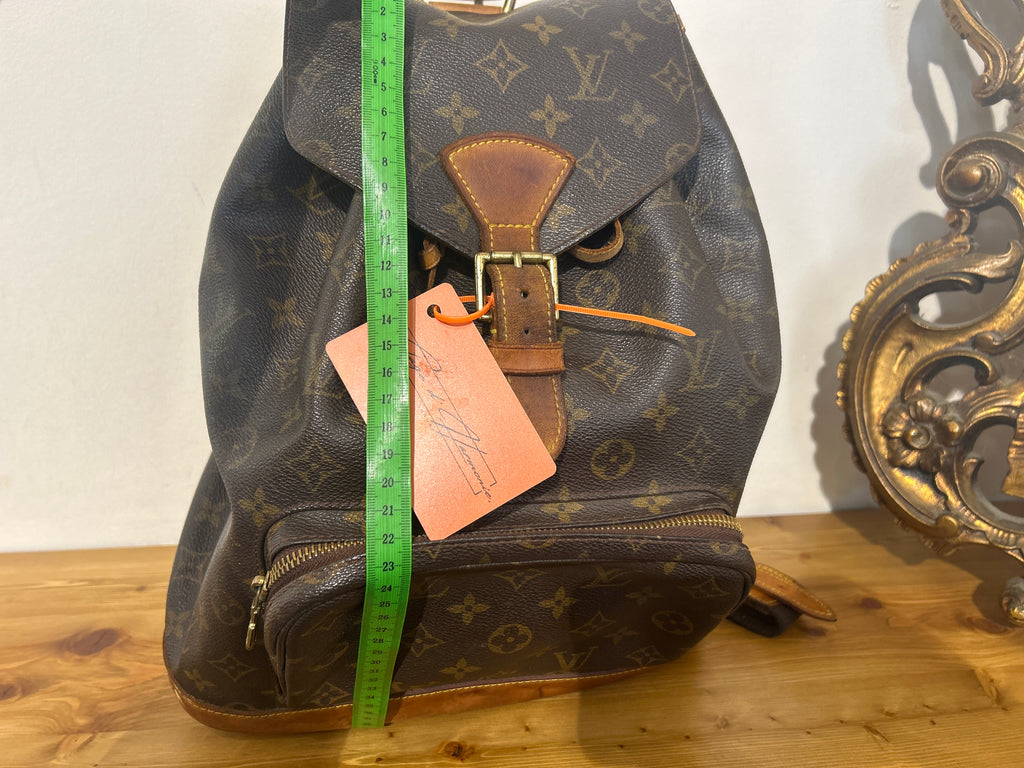 Louis Vuitton Montsouirs GM