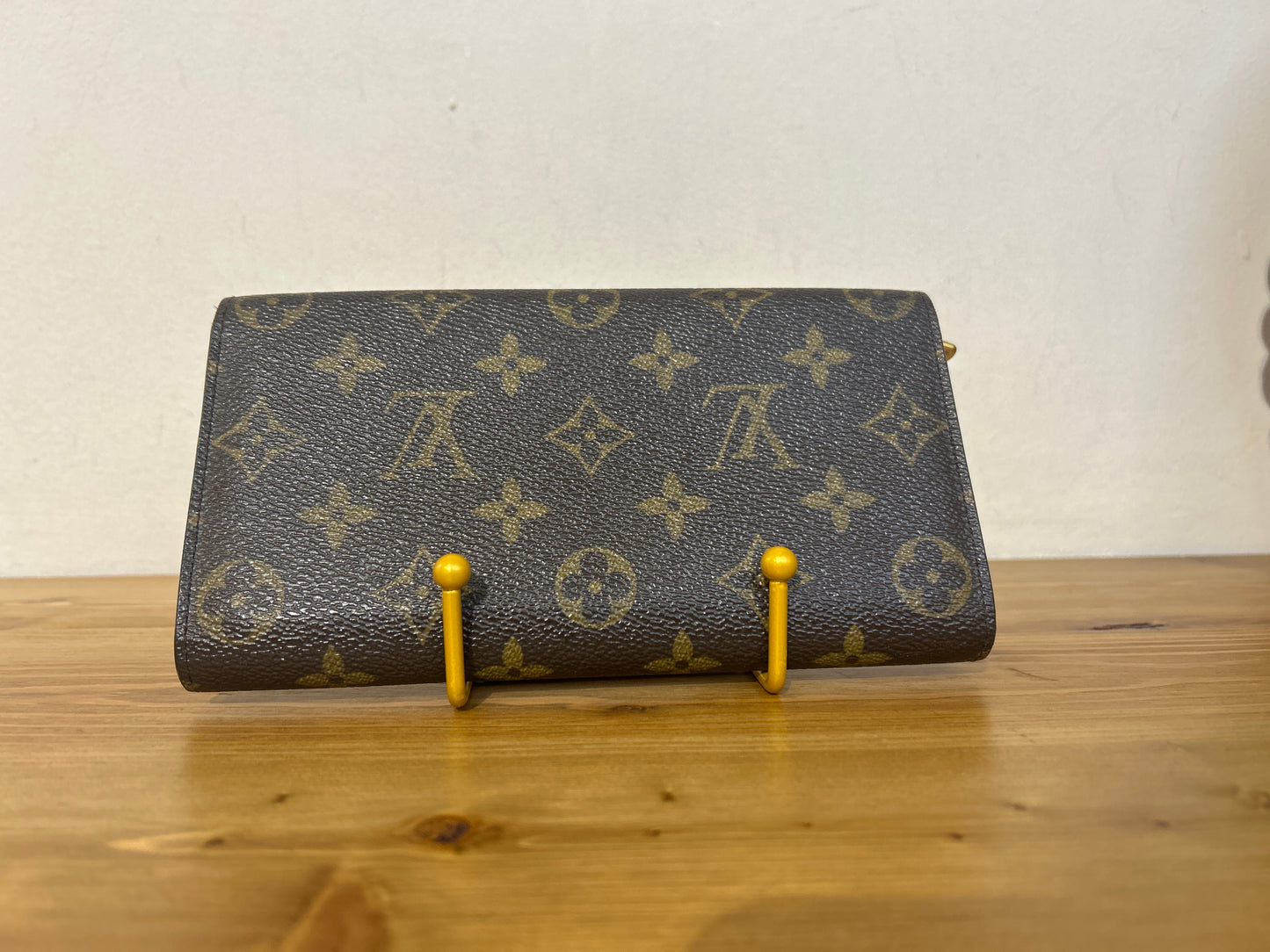 Louis Vuitton Sarah Wallet
