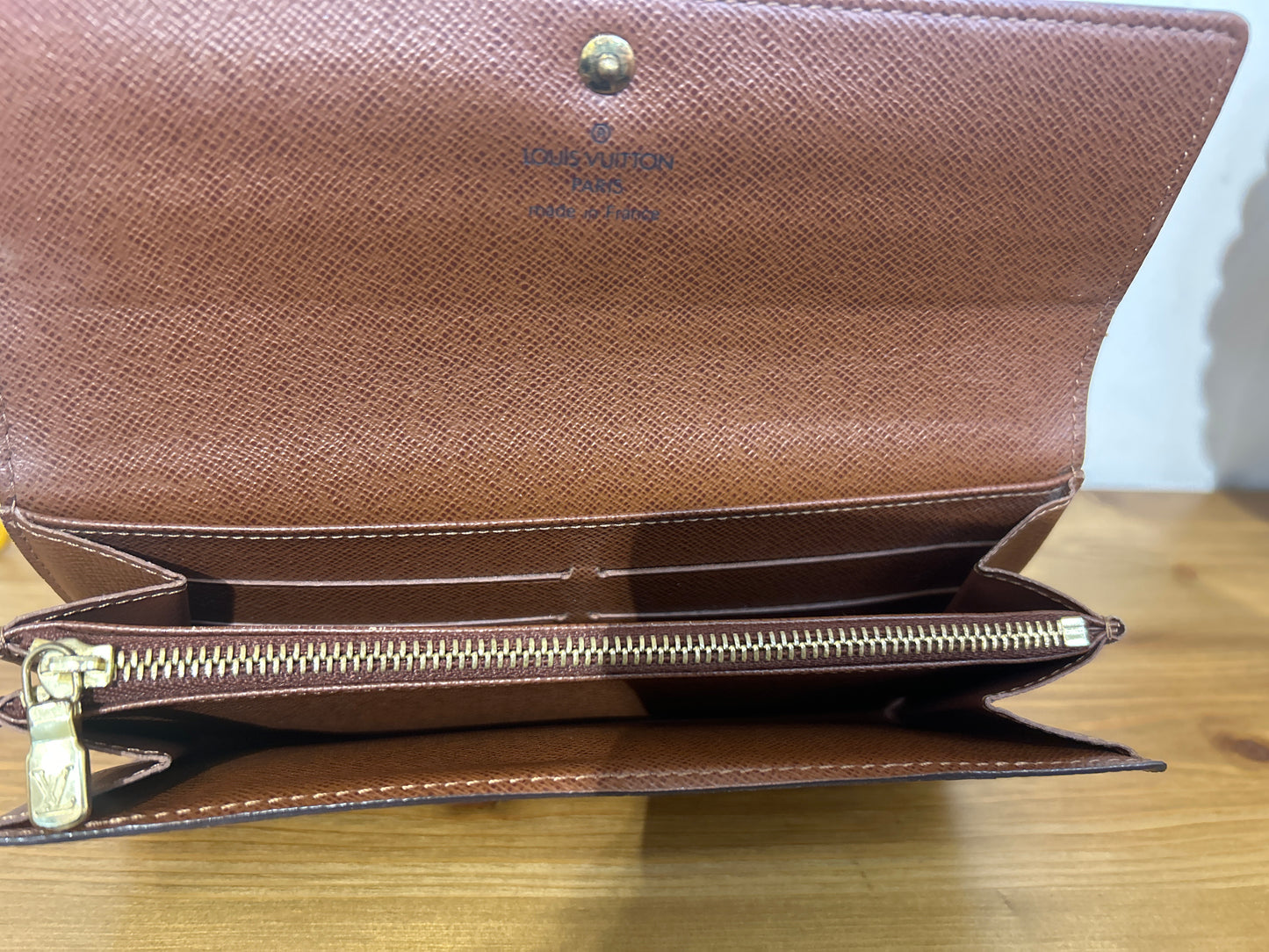 Louis Vuitton Sarah Wallet