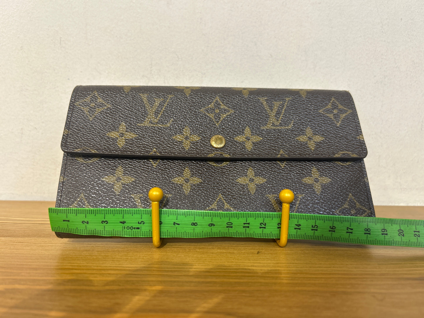 Louis Vuitton Sarah Wallet