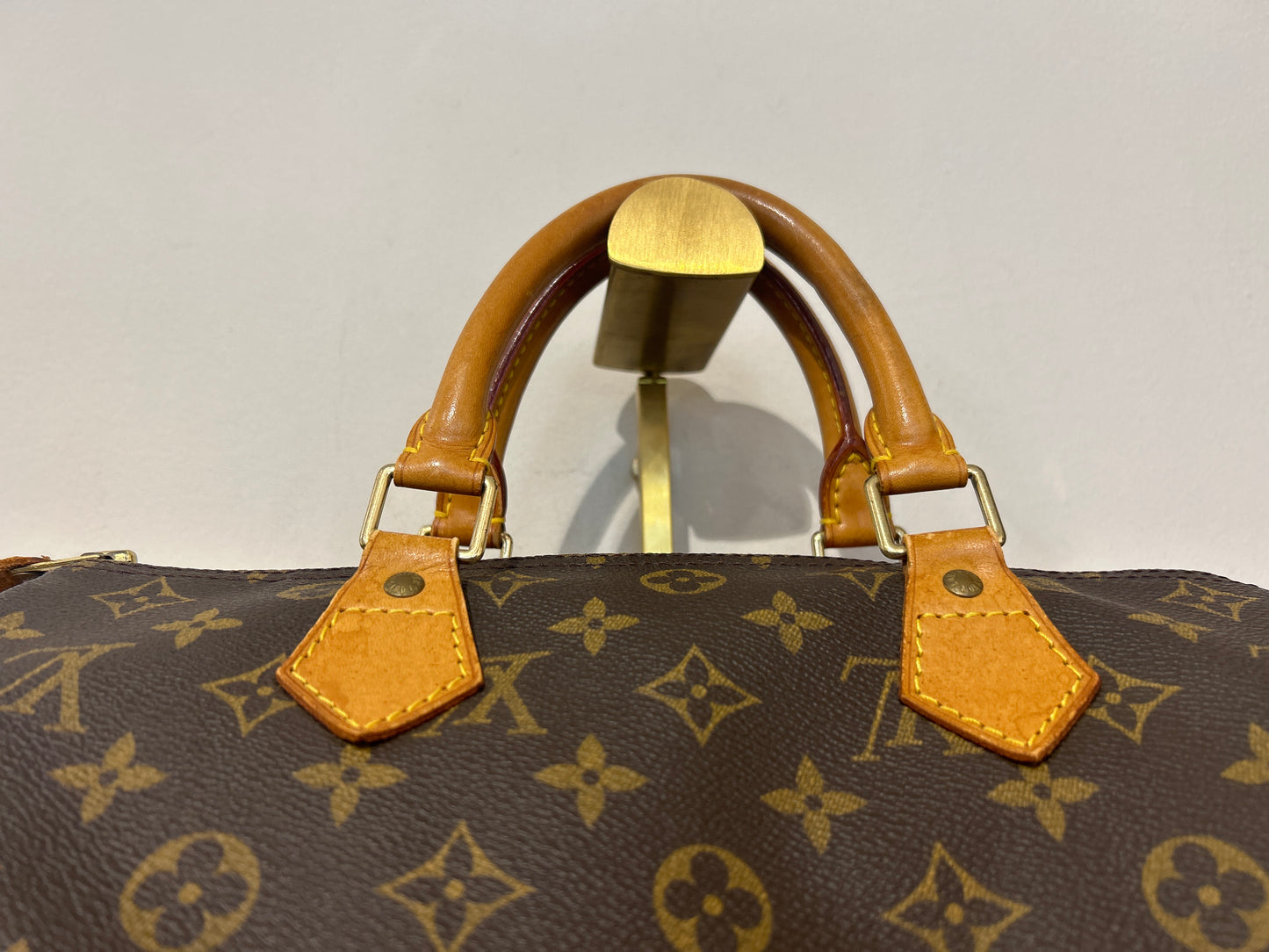 Louis Vuitton Speedy 30