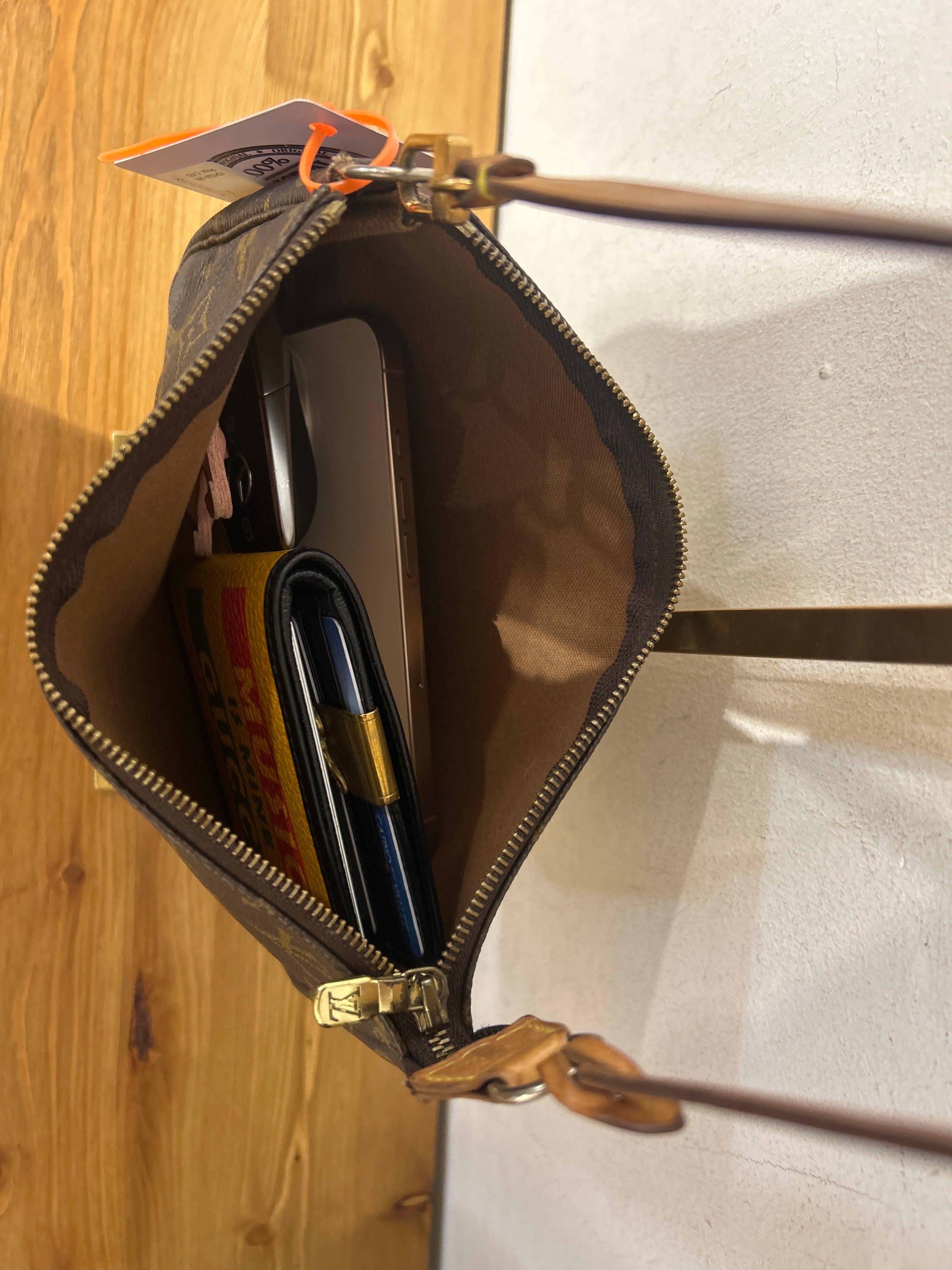 Louis Vuitton Pochette