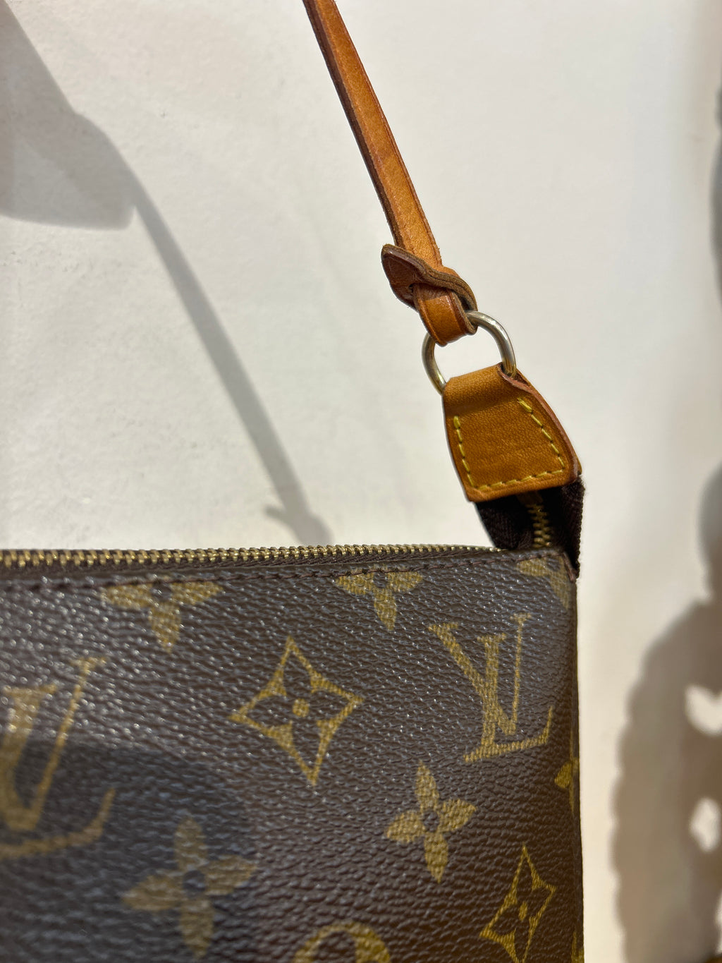 Louis Vuitton Pochette