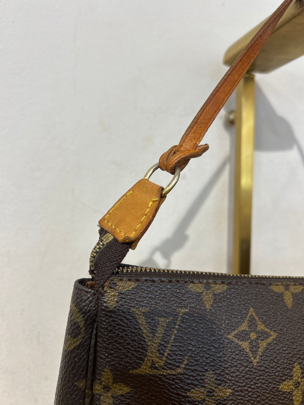 Louis Vuitton Pochette