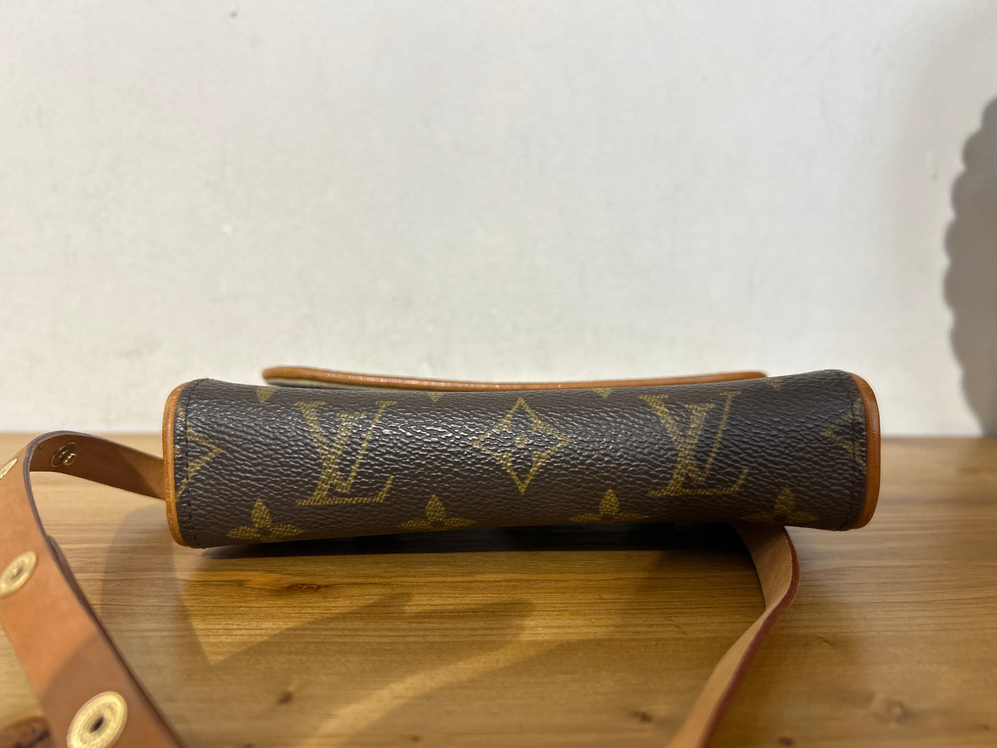 Louis Vuitton Pochette Florentine