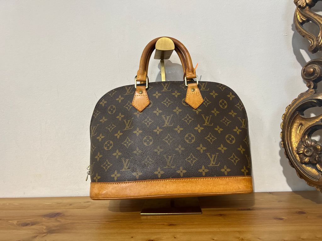 Louis Vuitton Alma