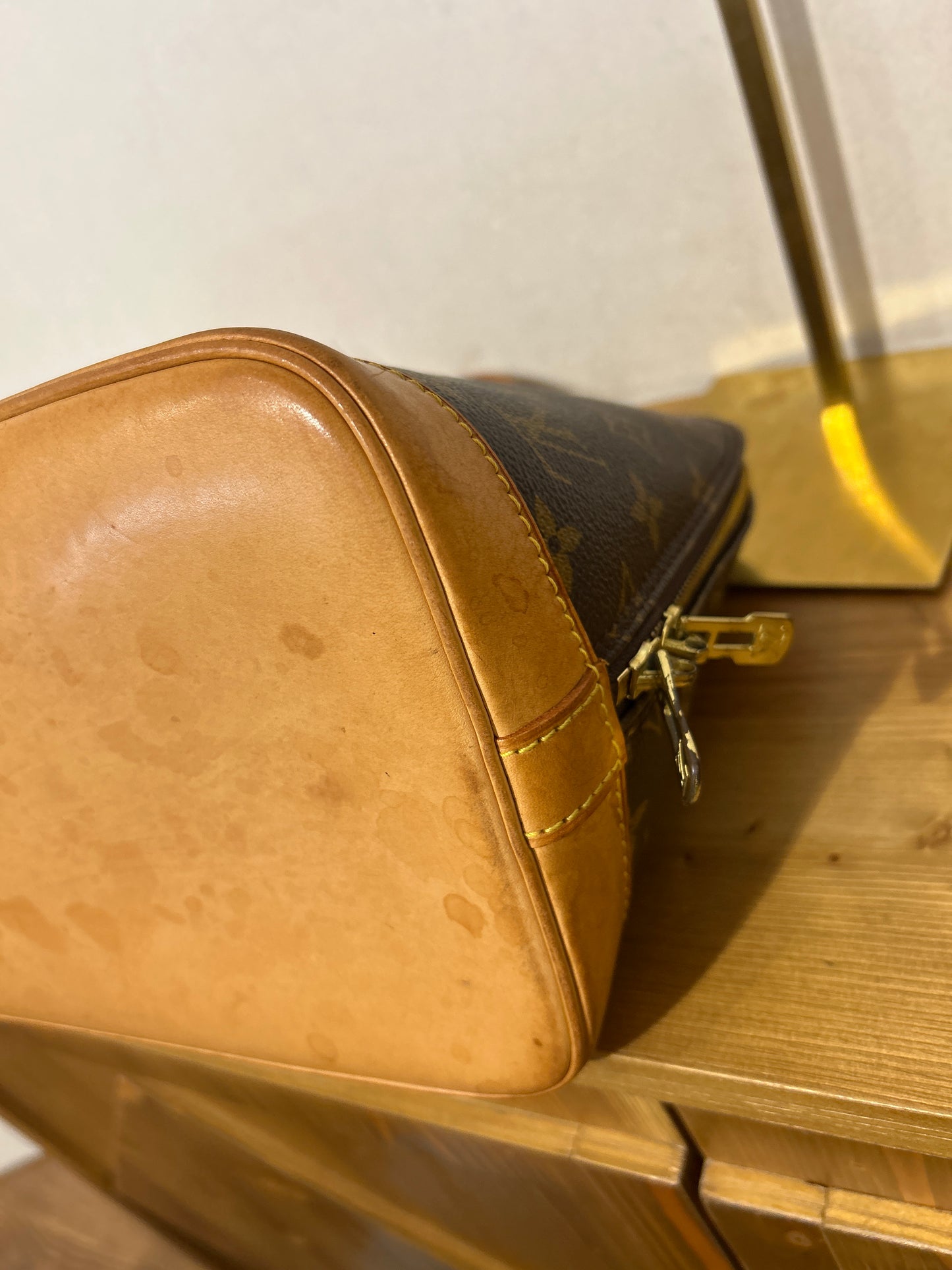 Louis Vuitton Alma