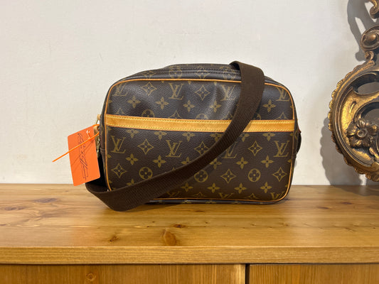 Louis Vuitton Reporter PM