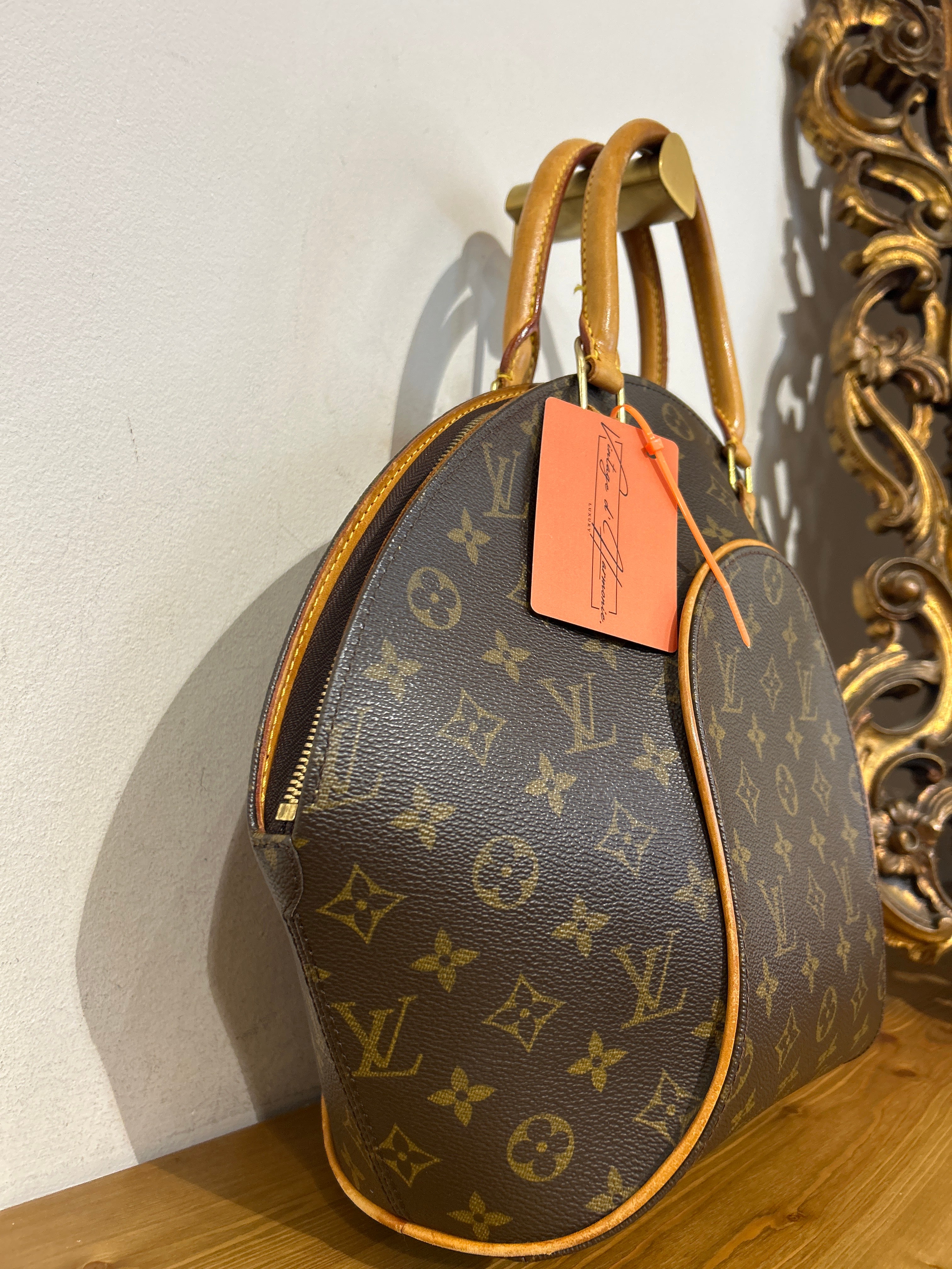 Louis Vuitton Ellipse MM