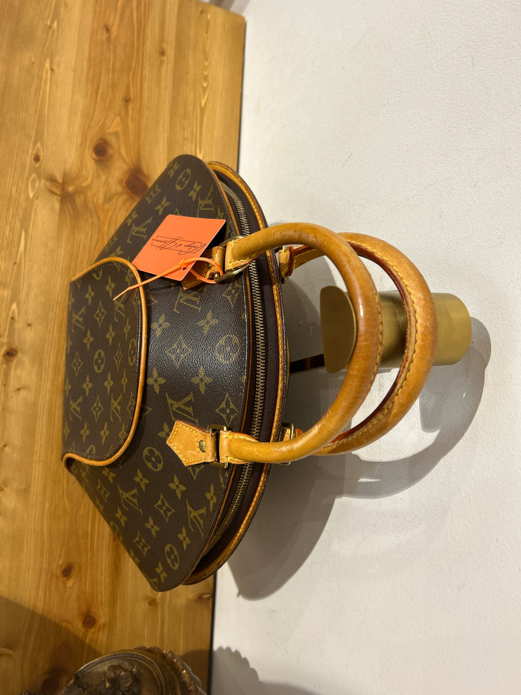 Louis Vuitton Ellipse MM