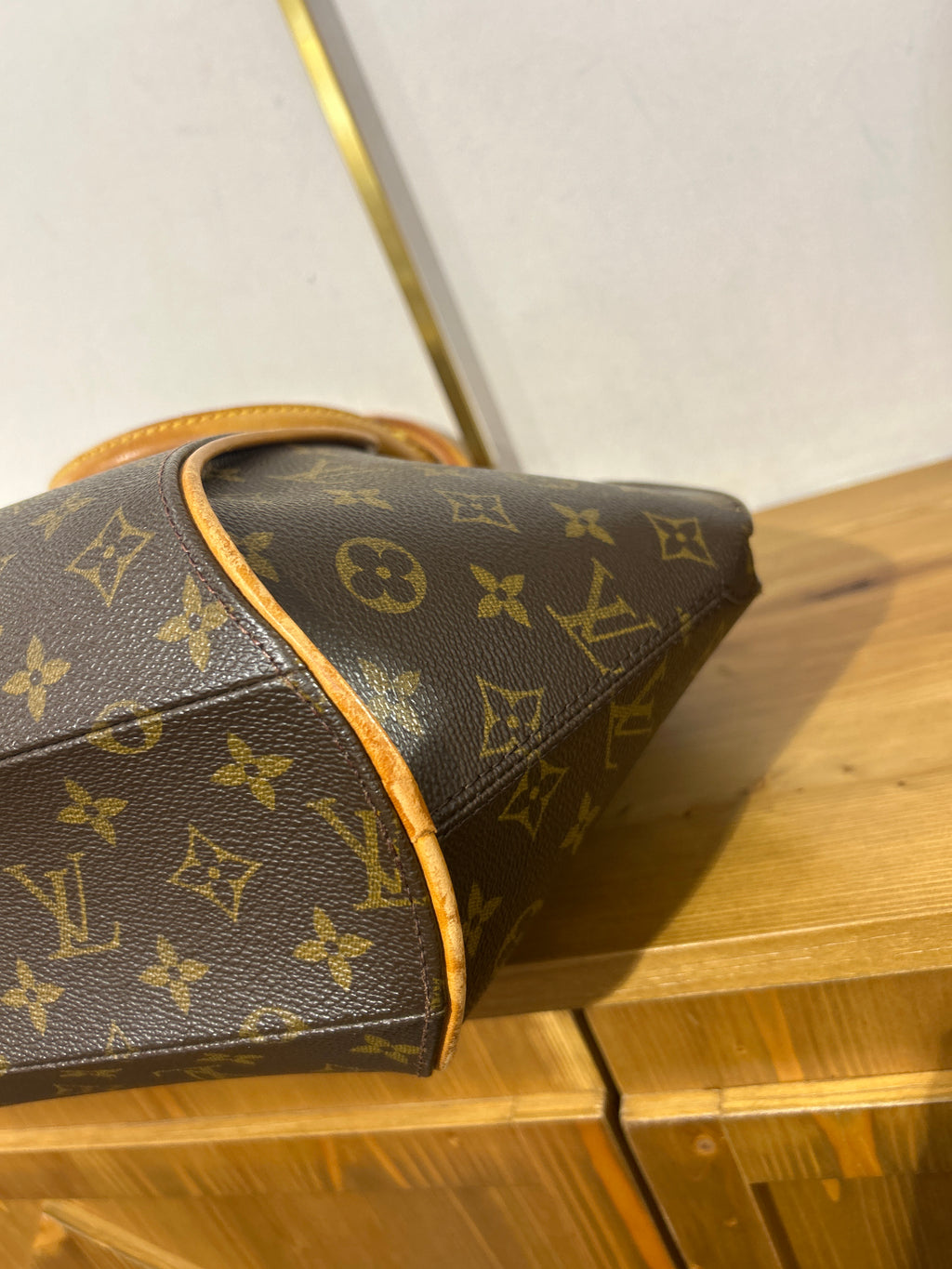 Louis Vuitton Ellipse MM