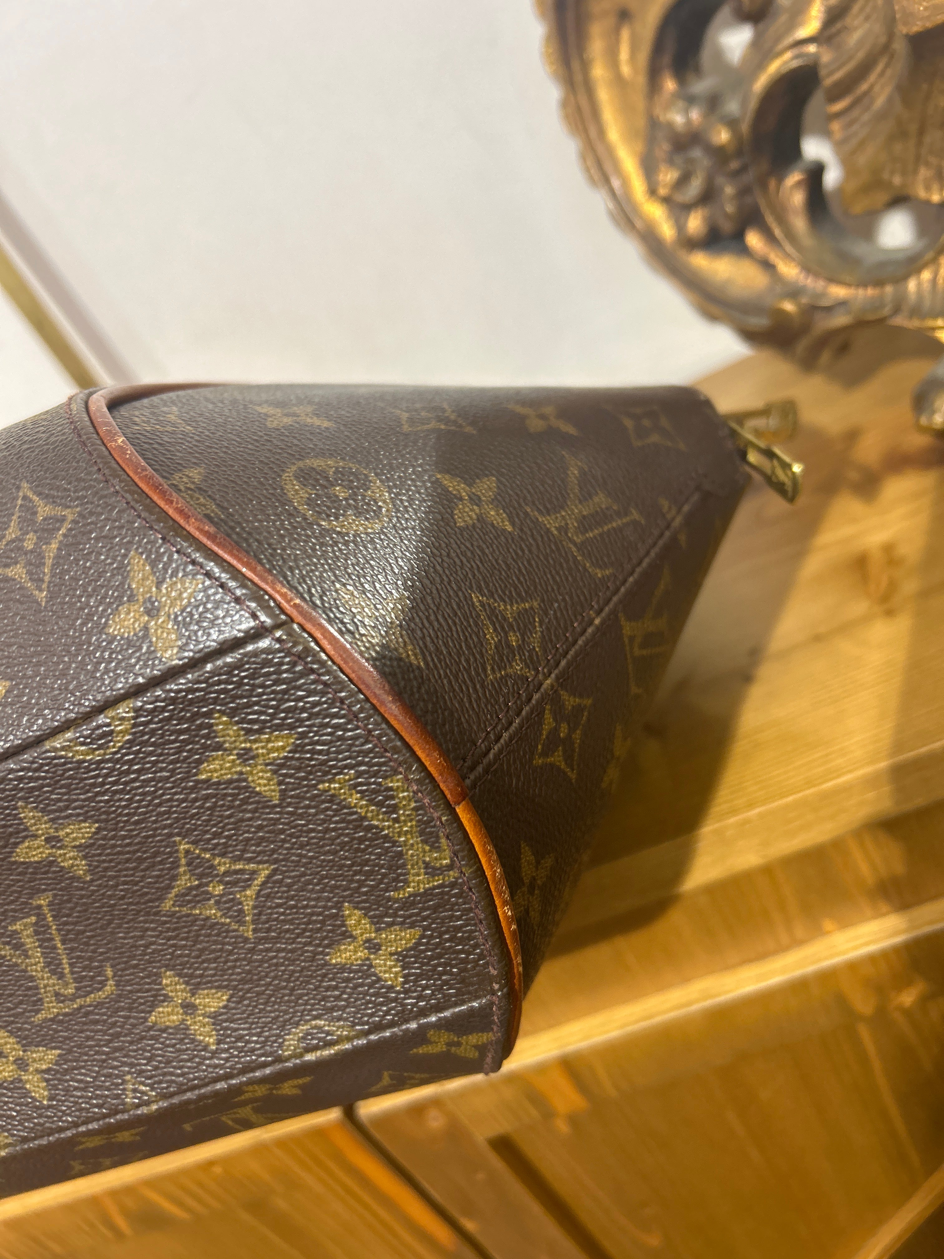 Louis Vuitton Ellipse MM