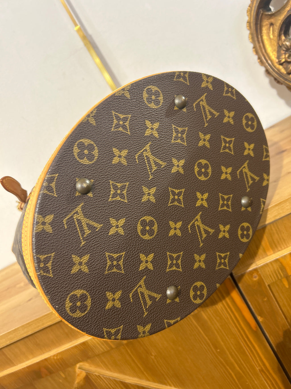 Louis Vuitton Bucket GM